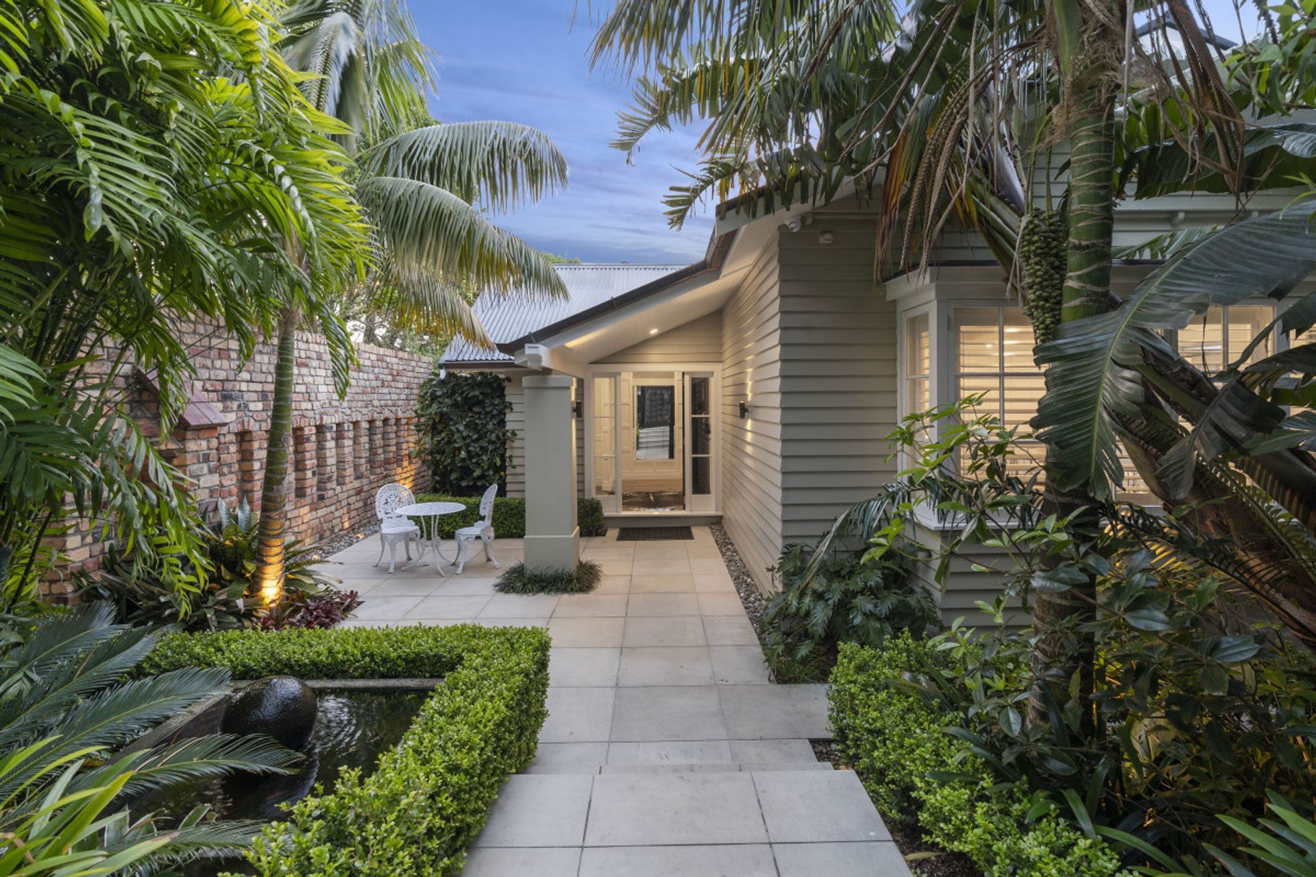 Selwyn Ave, Mission Bay