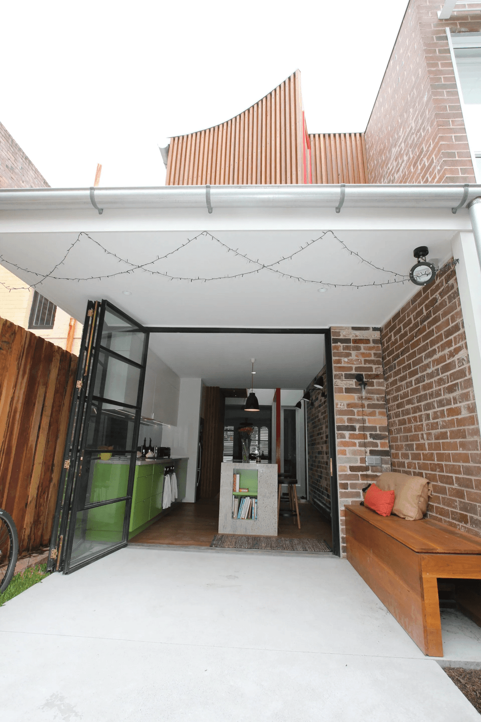 SURRY HILLS, Commonwealth St