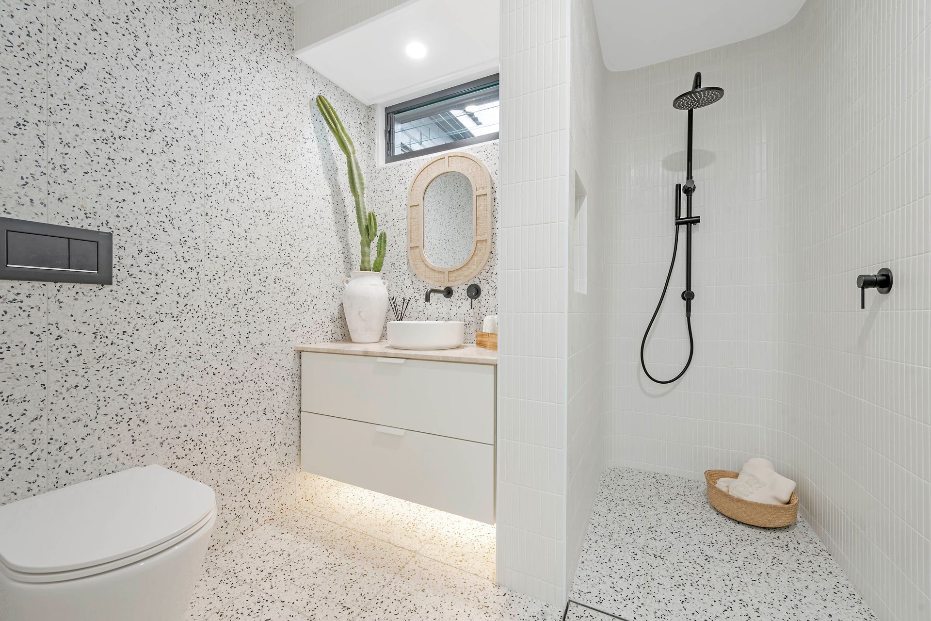 Chandos - Lilyfield NSW