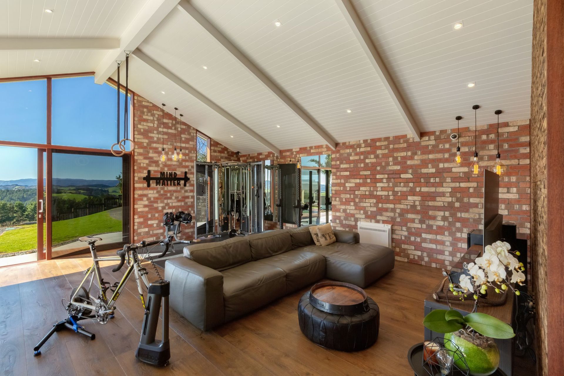 Redoubt Road Manukau Heights