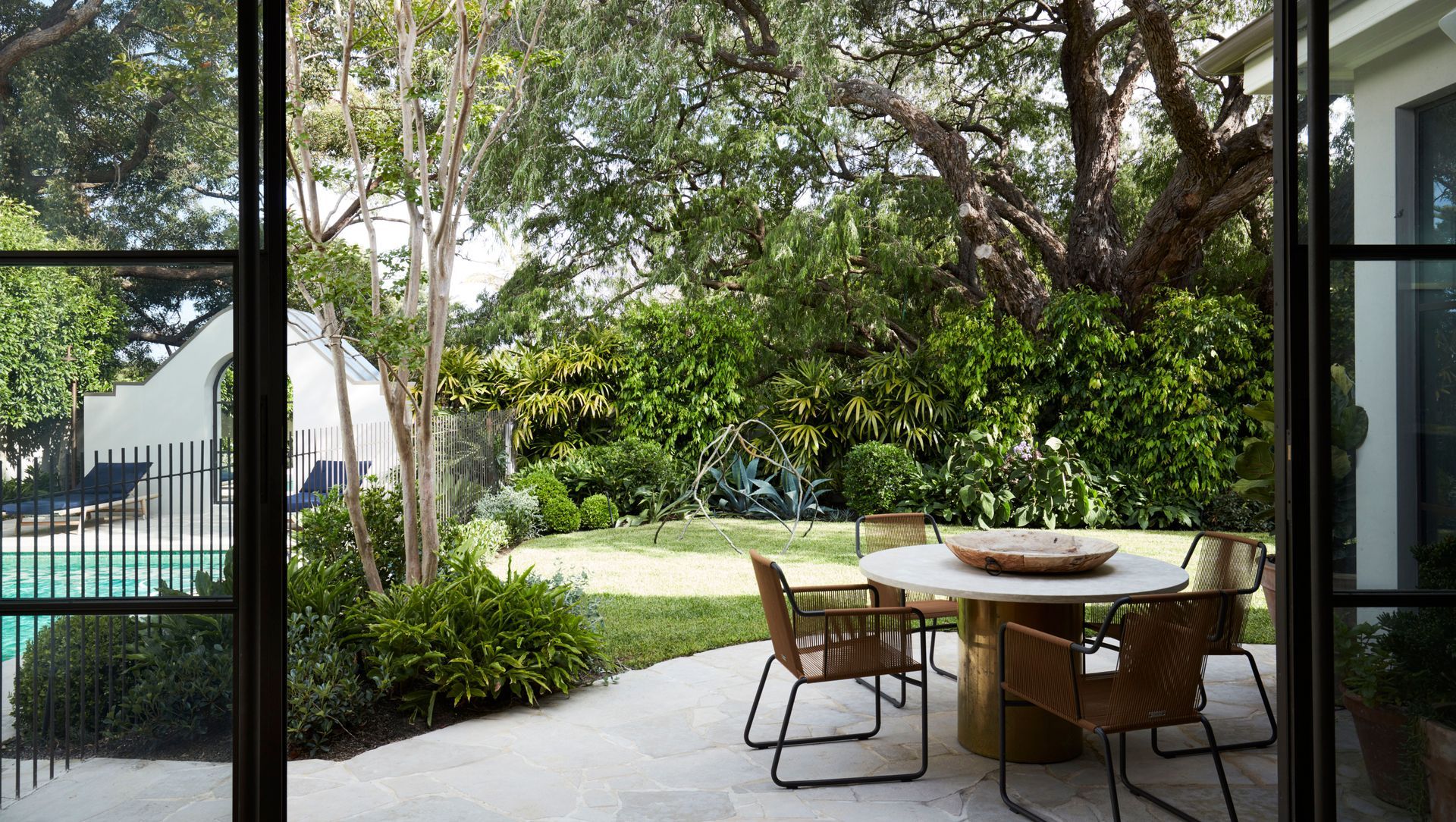 Bellevue Hill - 1 banner