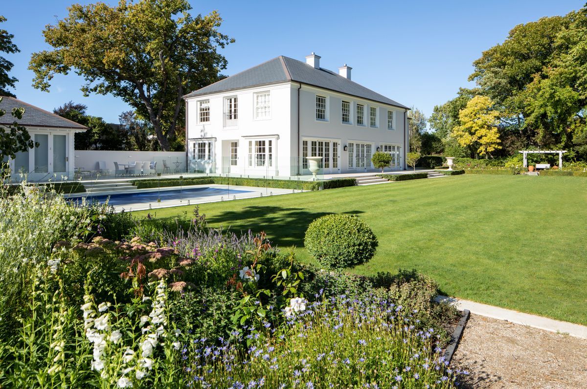 Julia's Garden