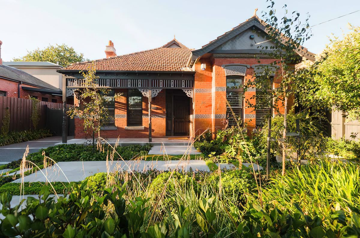 Claremont Ave Residence
