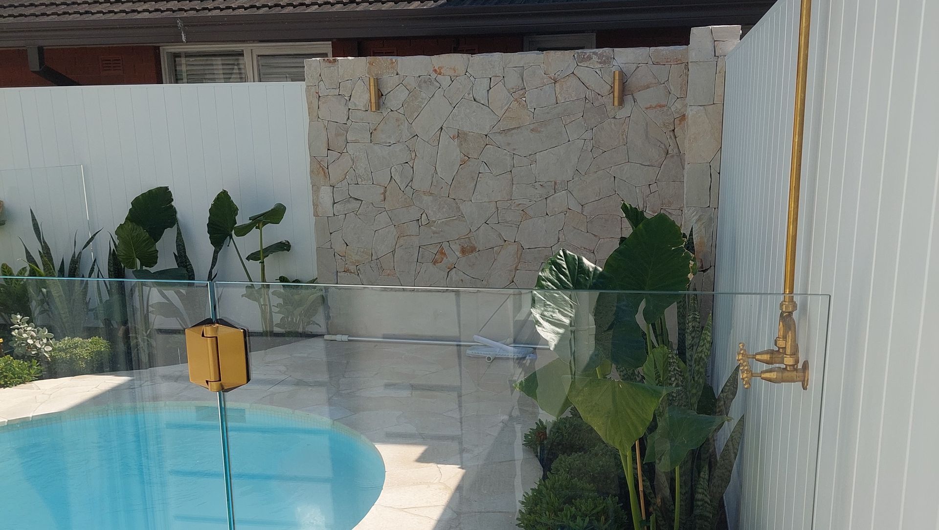 Loftus Residence banner