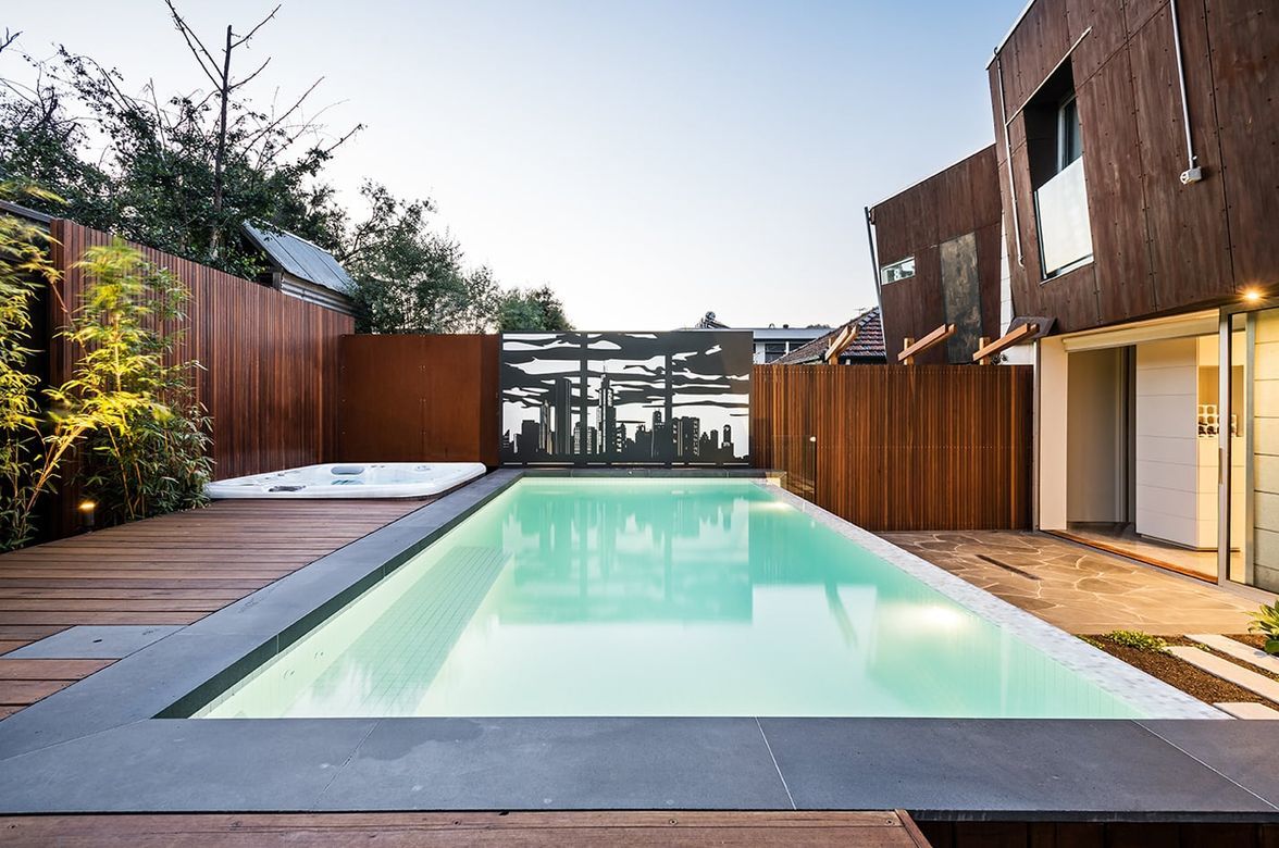 The Avenue, Spotswood