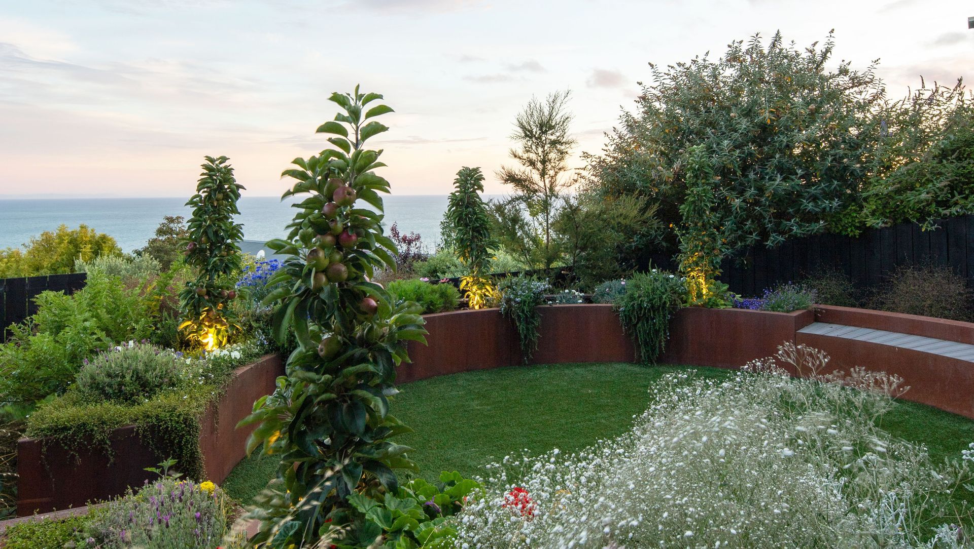 Clifton Hill Garden banner