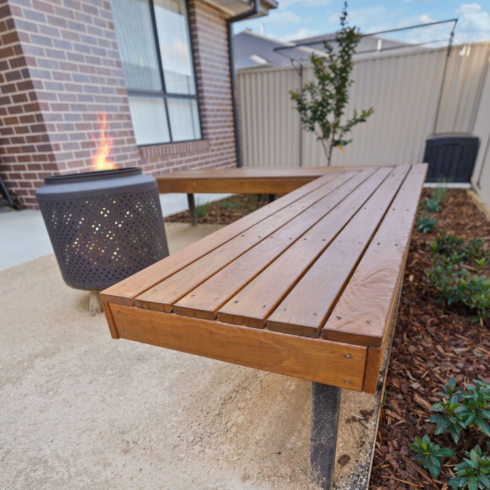 Cozy-Courtyard07.jpg