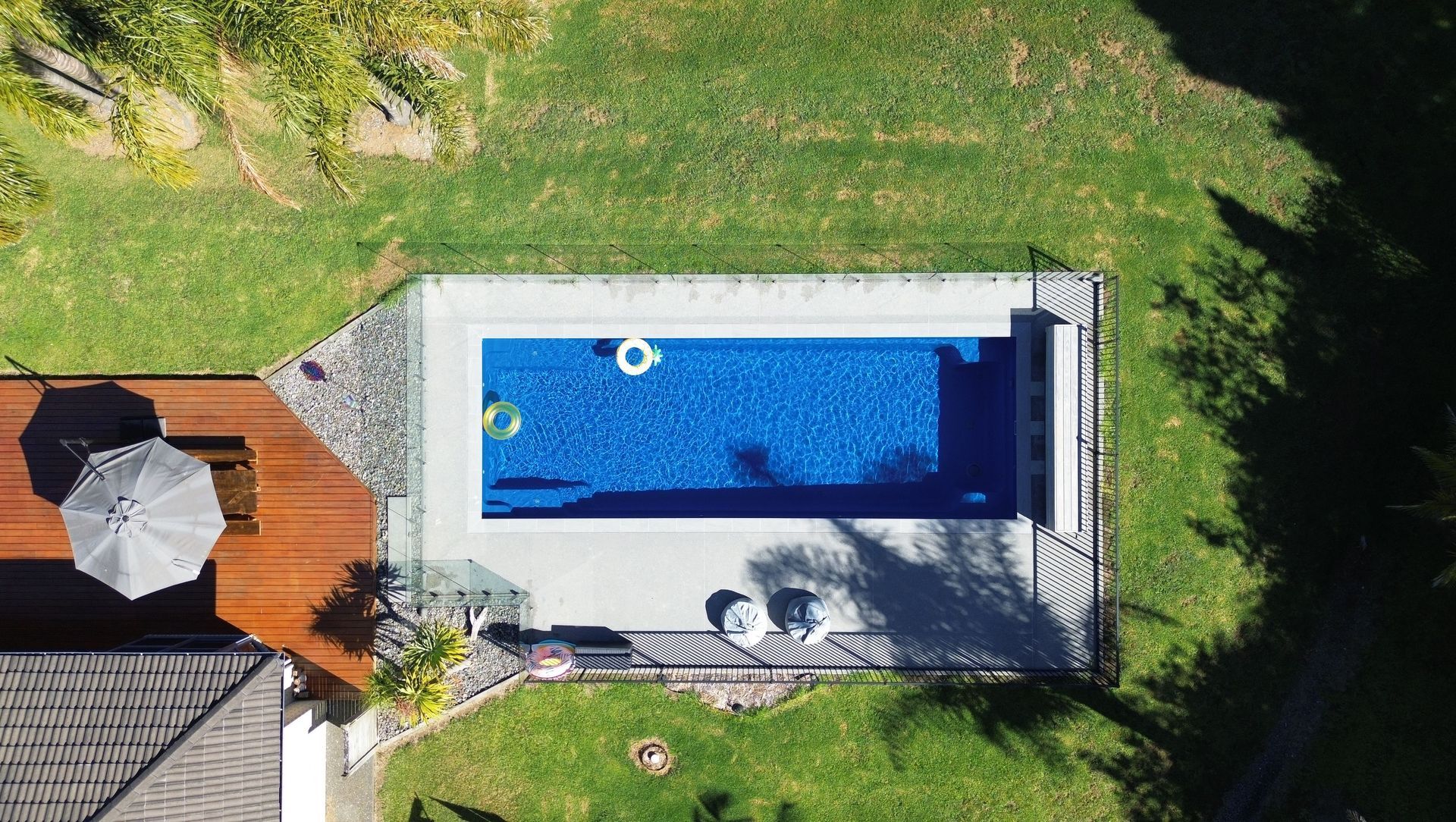 Location: Maunu Shape: X-Trainer Colour: Pacific Size: 11.8m x 4.2m