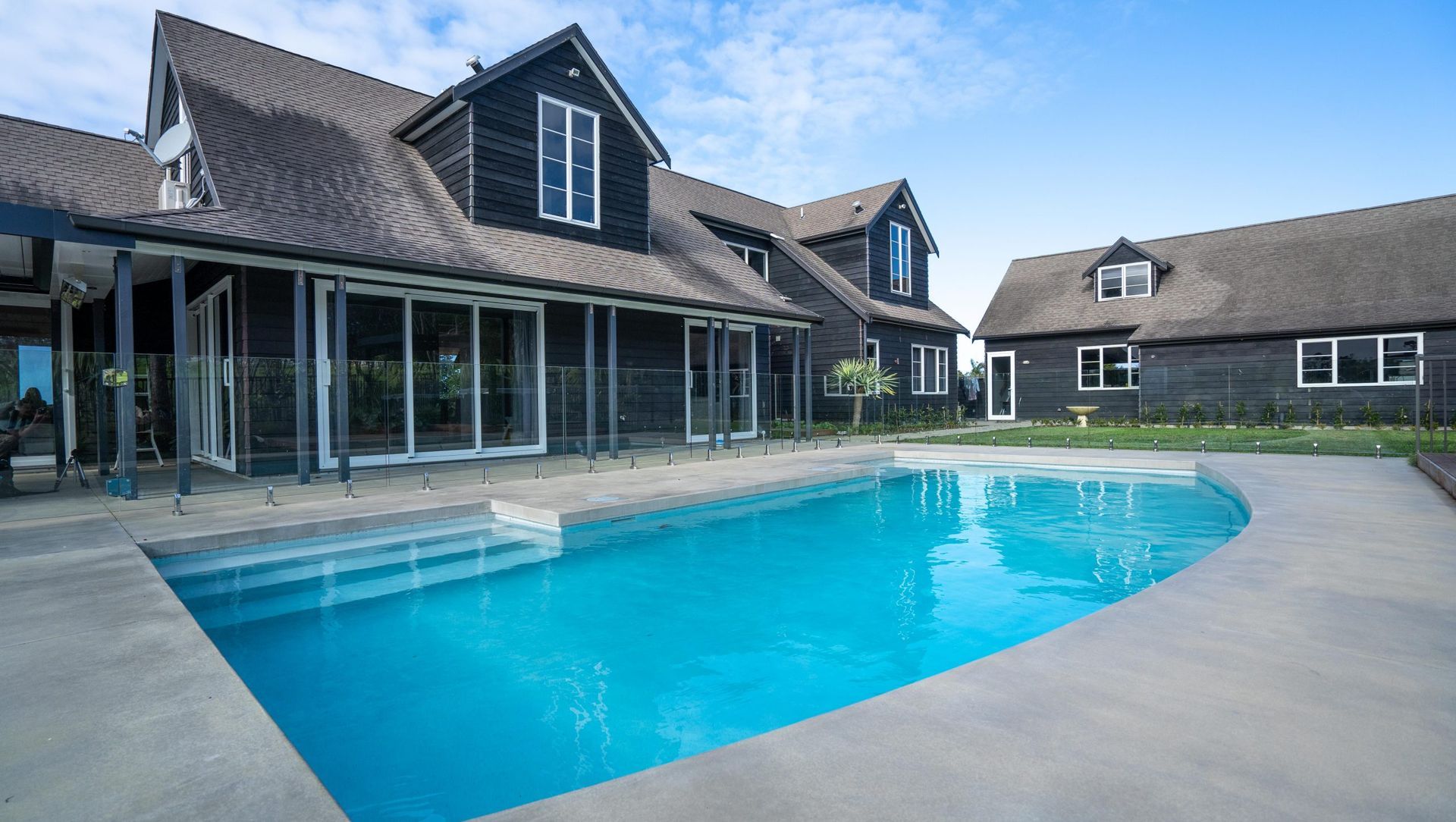 Riverhead Refurbishment banner