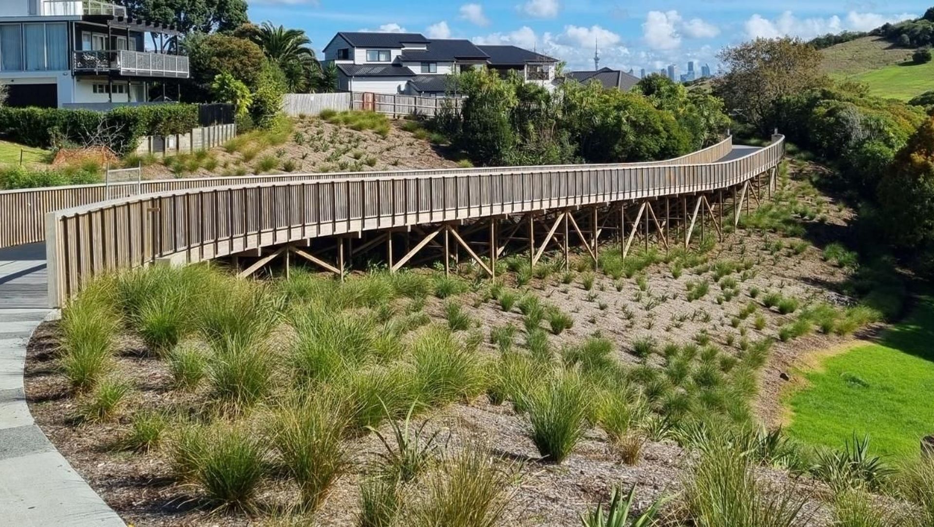 Glen Innes to East Tamaki banner