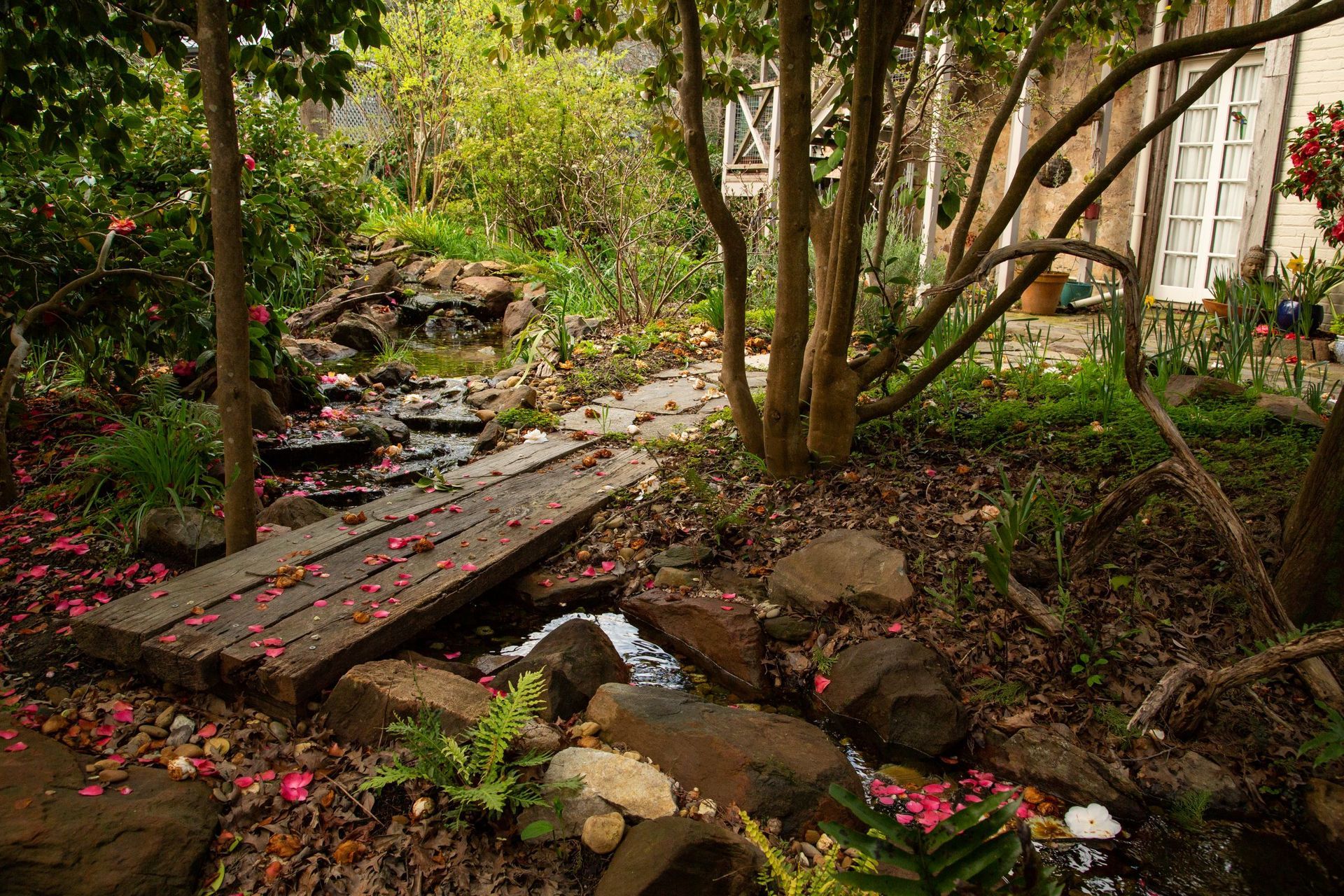 Crafers English Brook