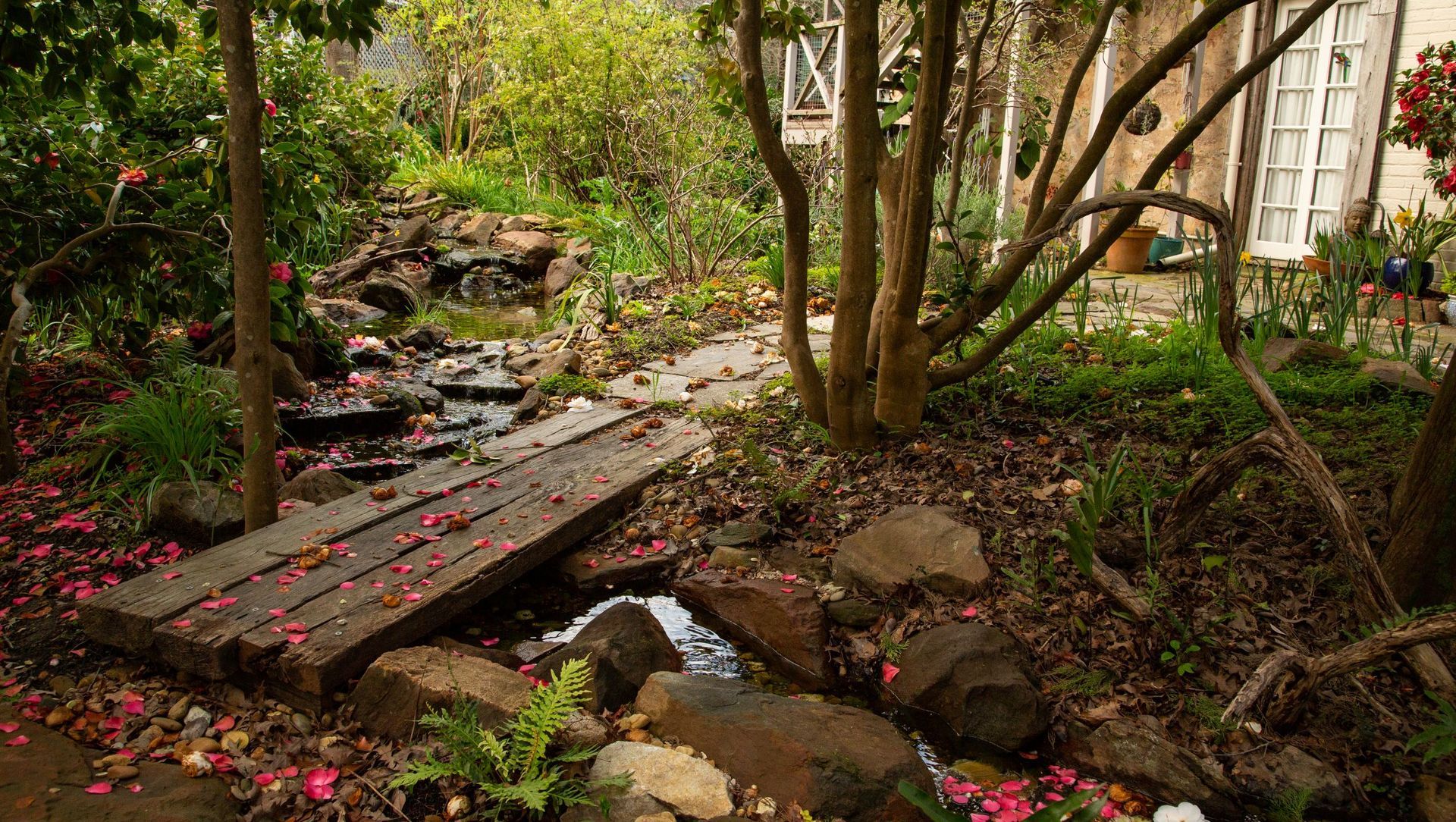 Crafers English Brook banner