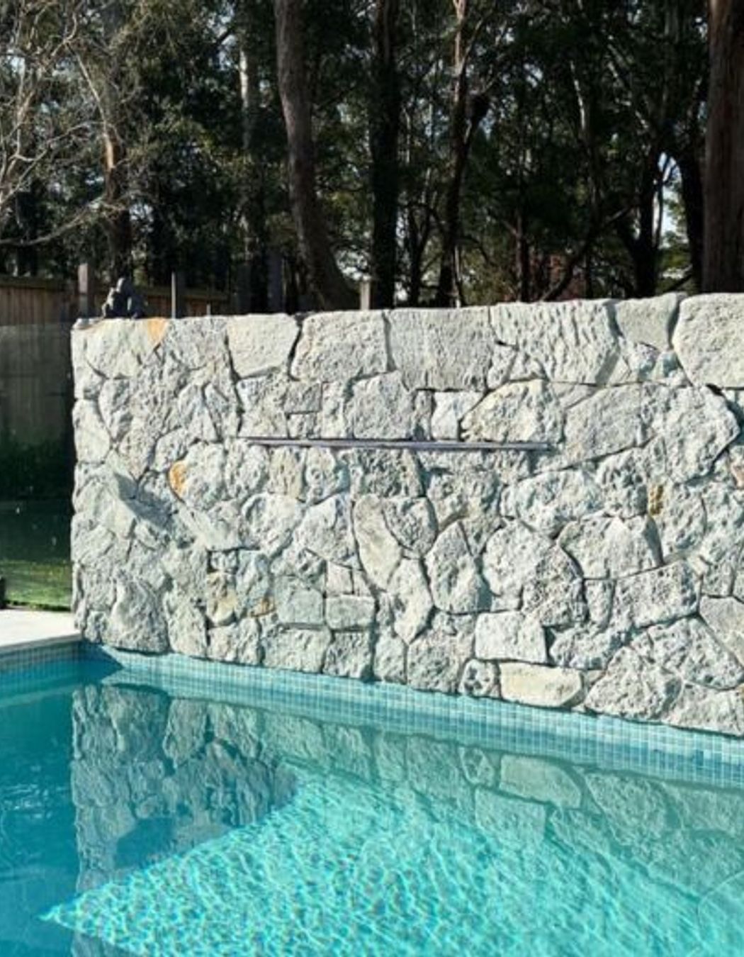 Hotham Wall Cladding | Branch Out Landscapes | Outdoor Residential | Crystal Pools