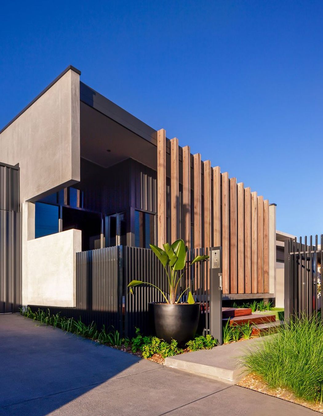 Mooloolaba: QLD - Residential