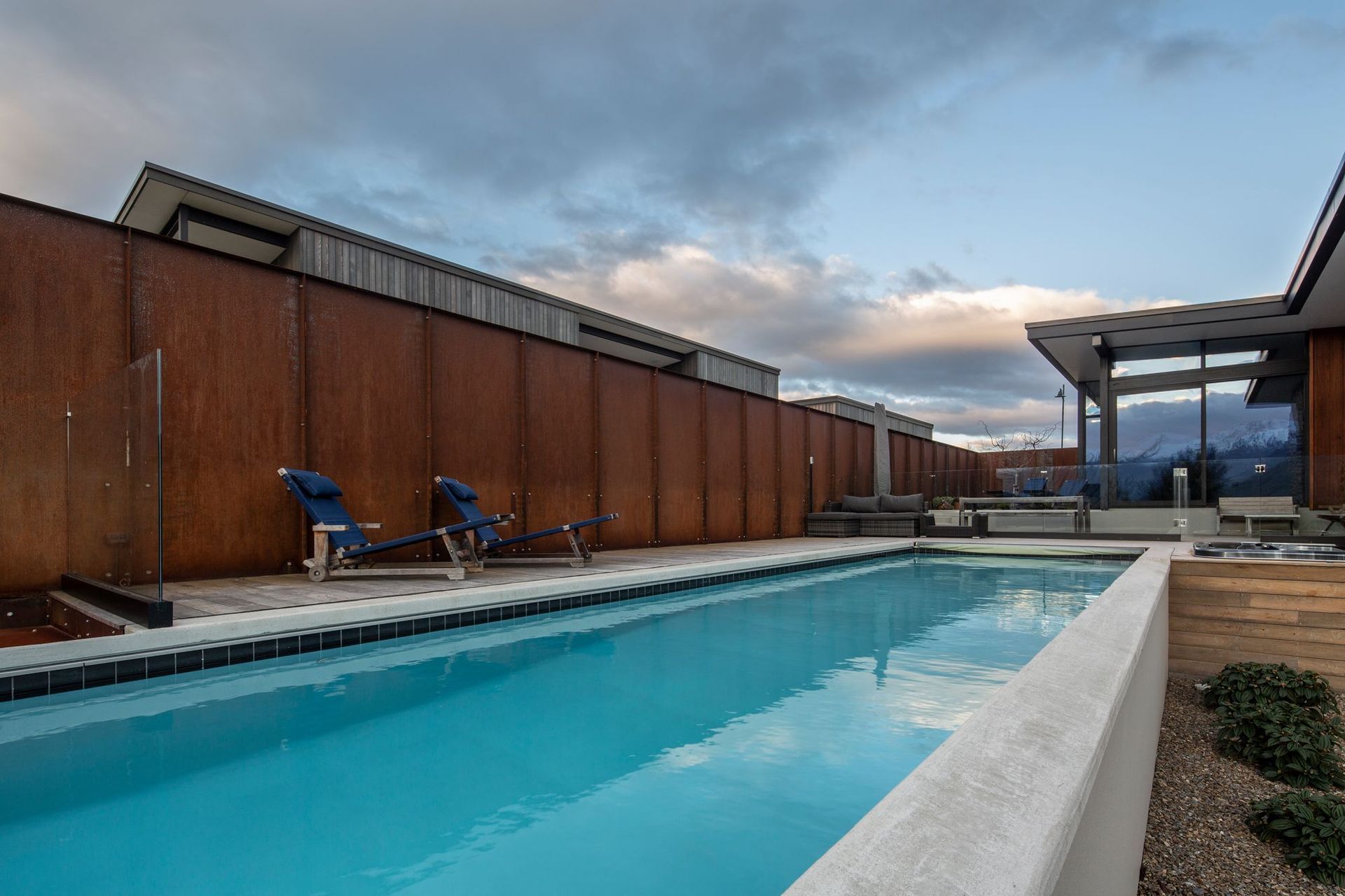 Custom Swimming Pool Lake Wanaka