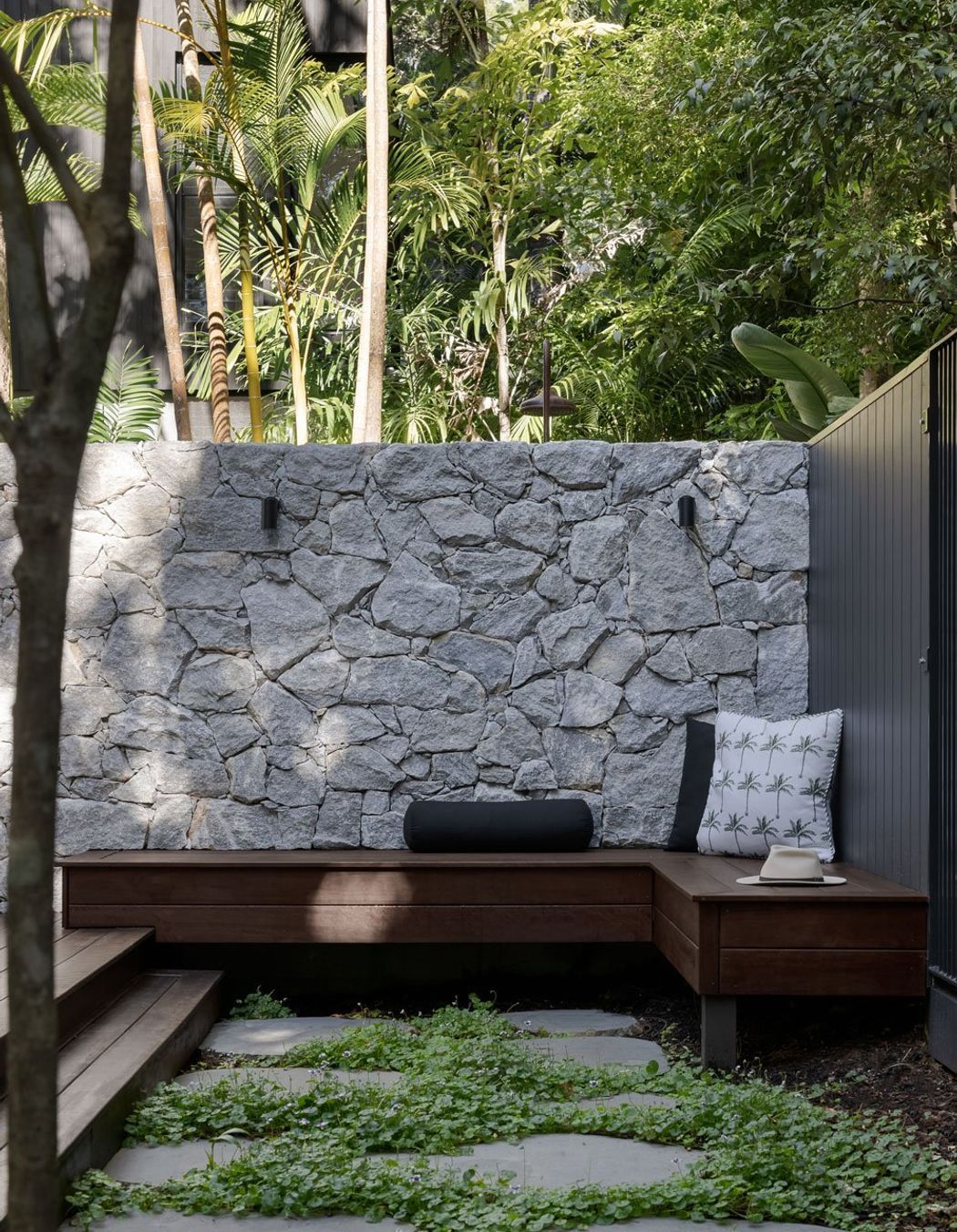 Noosa: QLD - Residential