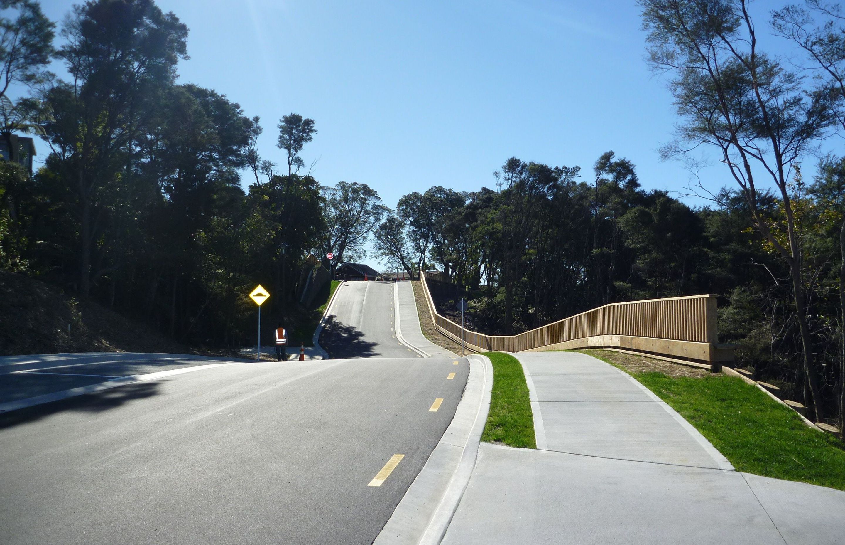 Golf Road, Titirangi