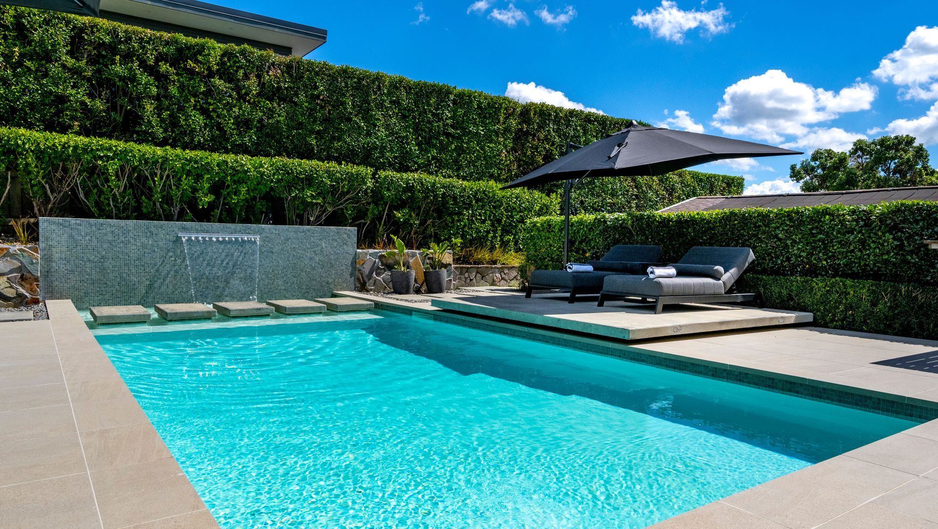 A Visual Feast: Gold Renovation Of The Year 2023 banner