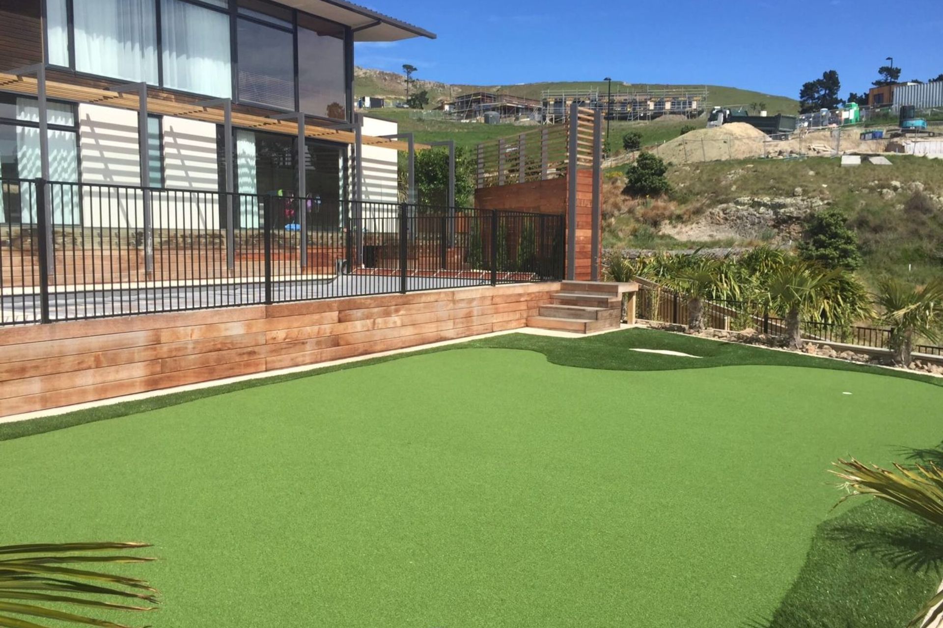 Bring Golf Home with a TigerTurf Putting Green
