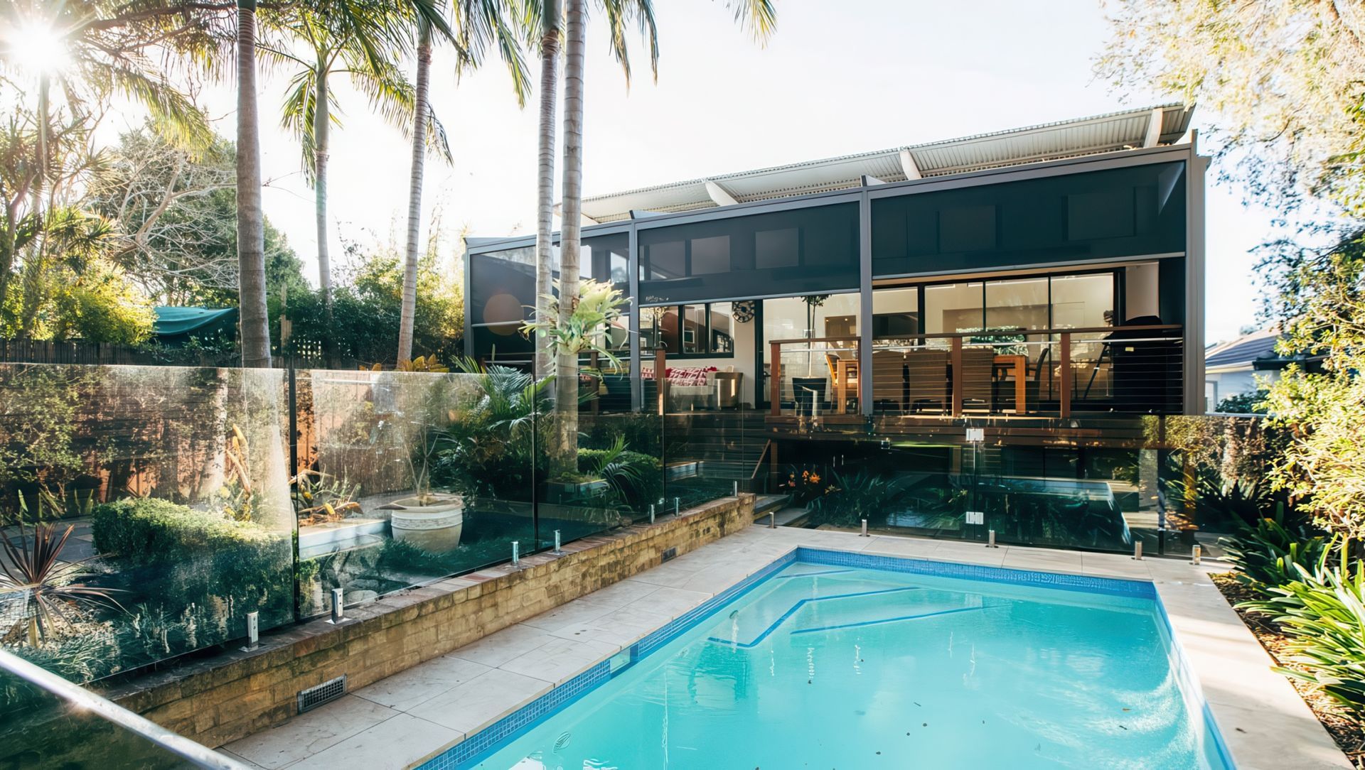 The Como Project banner