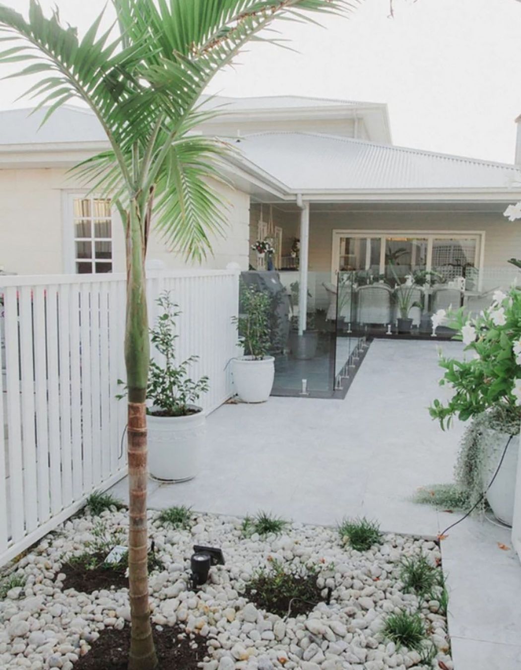 Elegant Hamptons' Oasis