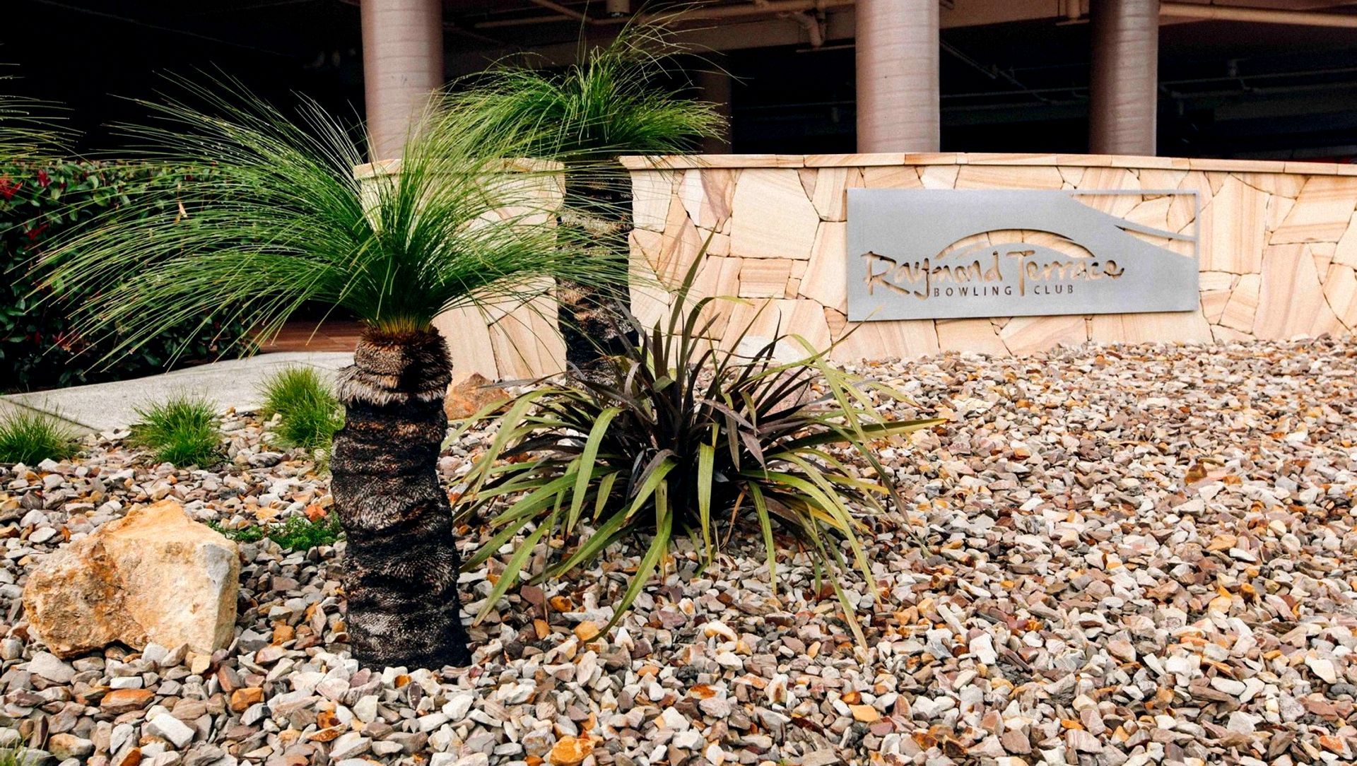 Raymond Terrace Bowling Club banner