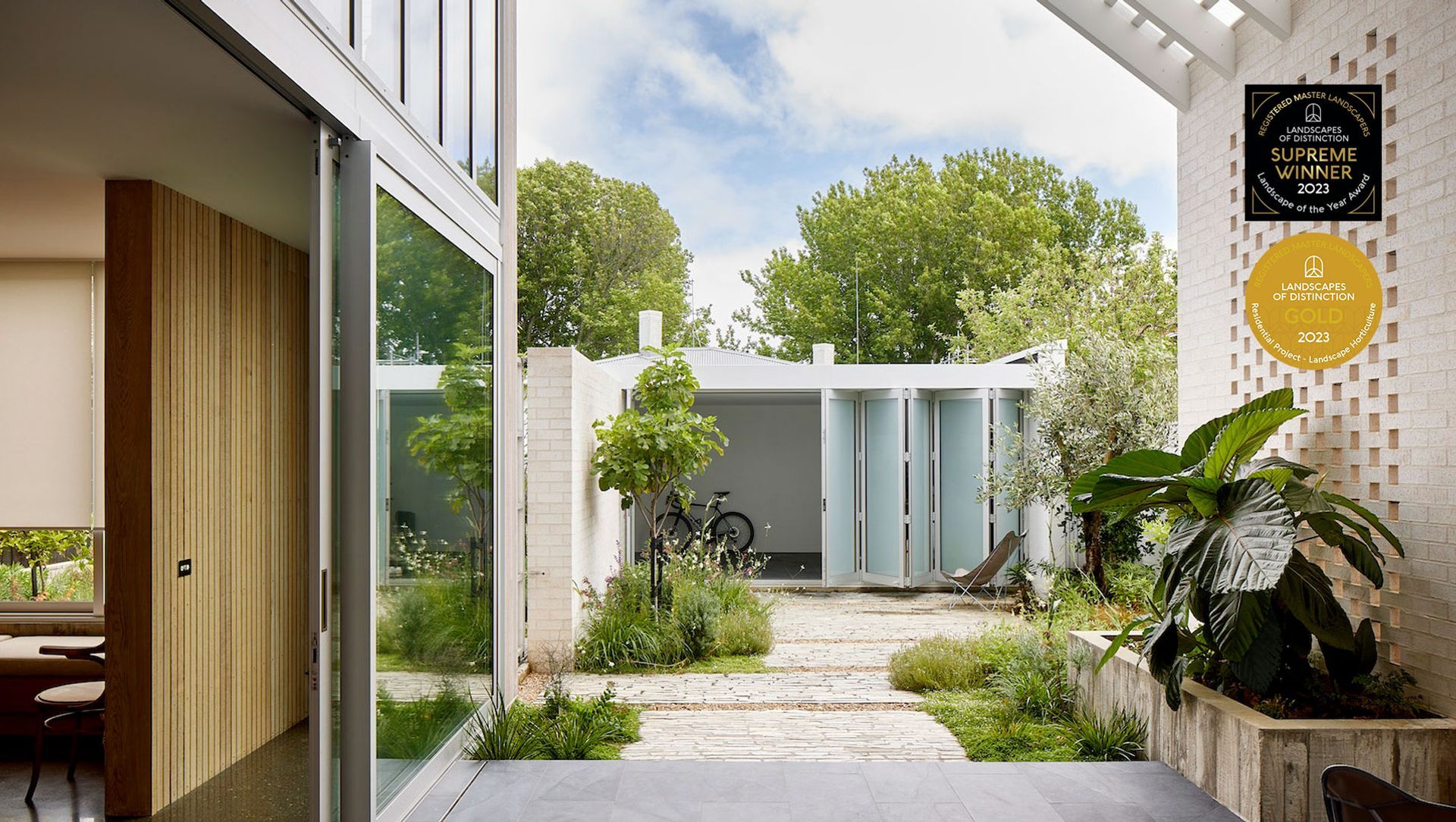 Natural Urban Courtyard banner