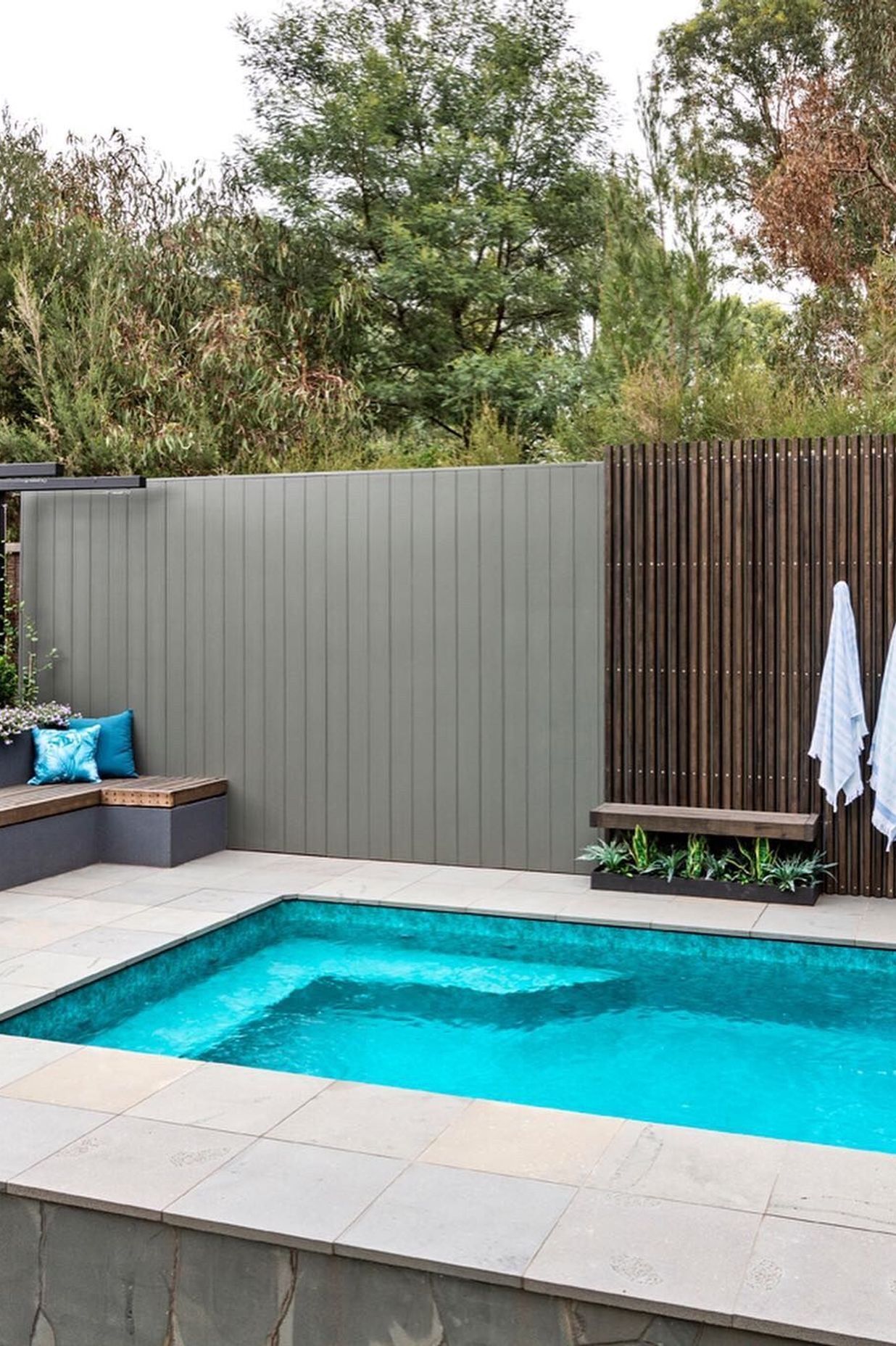 Photography: Patrick Redmond | Small pool for courtyard space