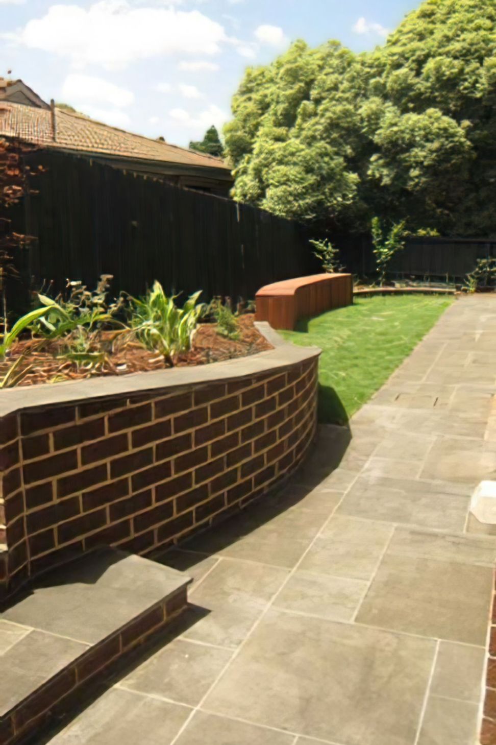Viewbank rear landscape AFTER