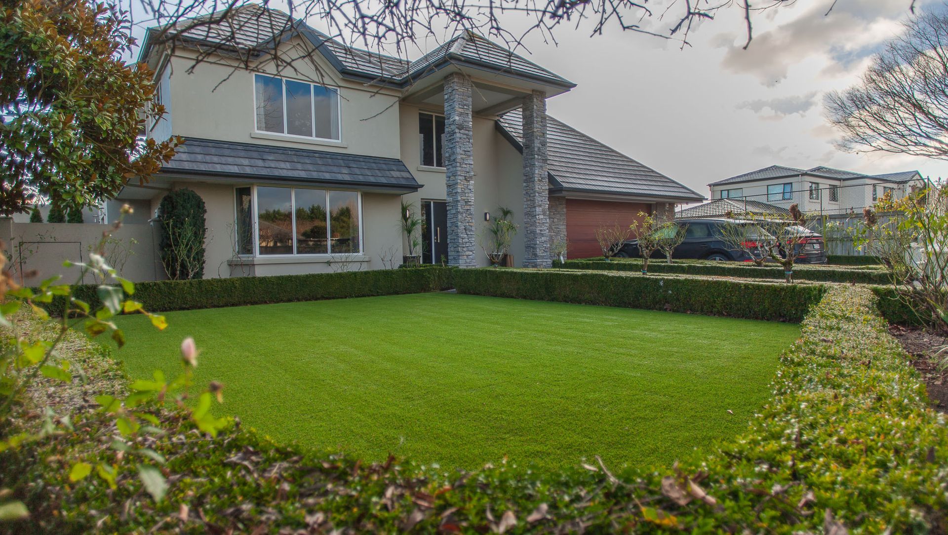 Harewood Earth Series Oasis 35 artificial lawn landscape banner