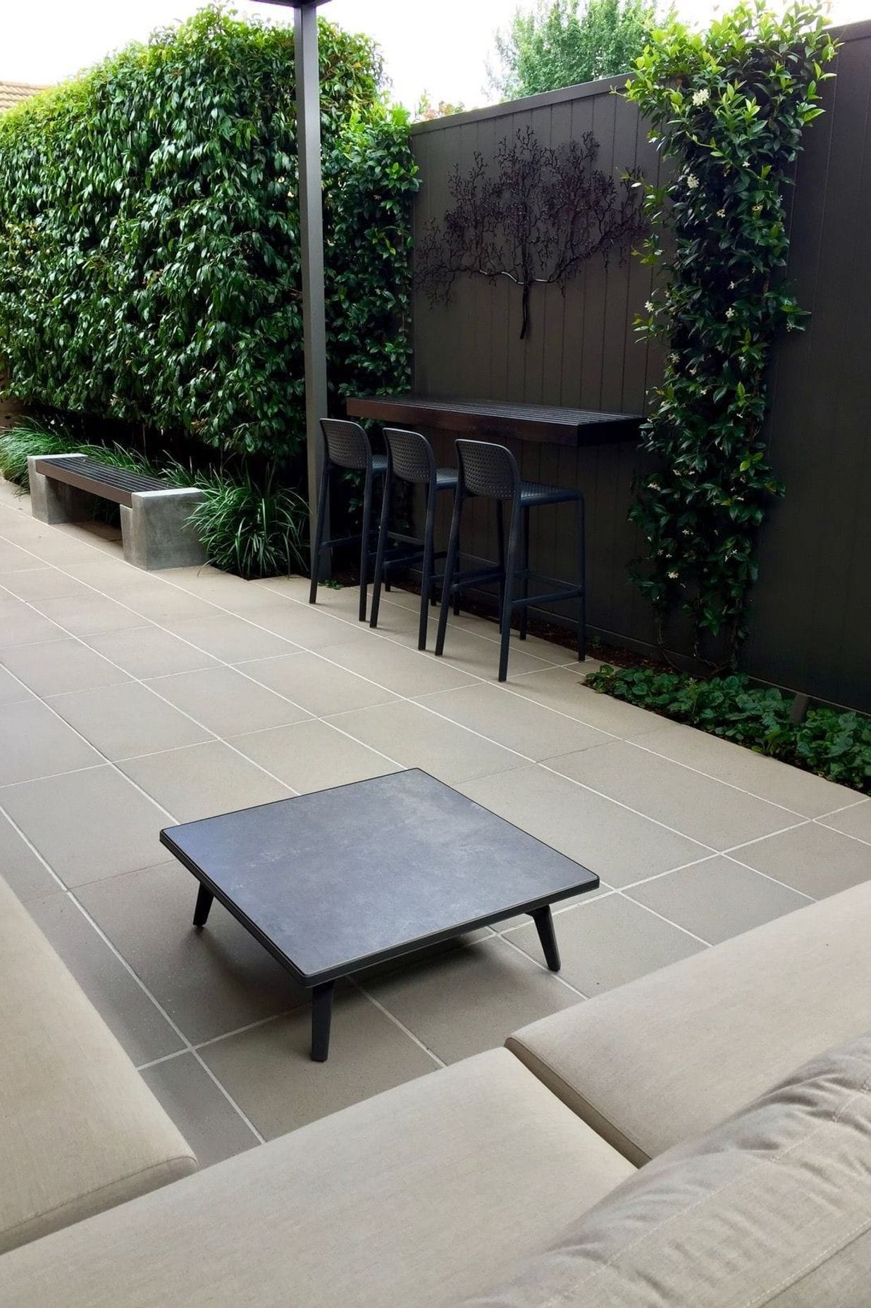 Photography: Christine Griffiths | Courtyard design