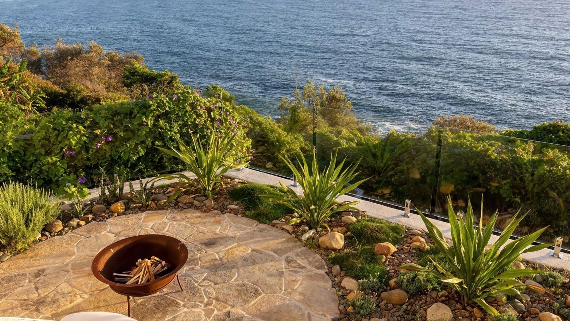 Dee Why | Landscaping & Entertaining Area banner