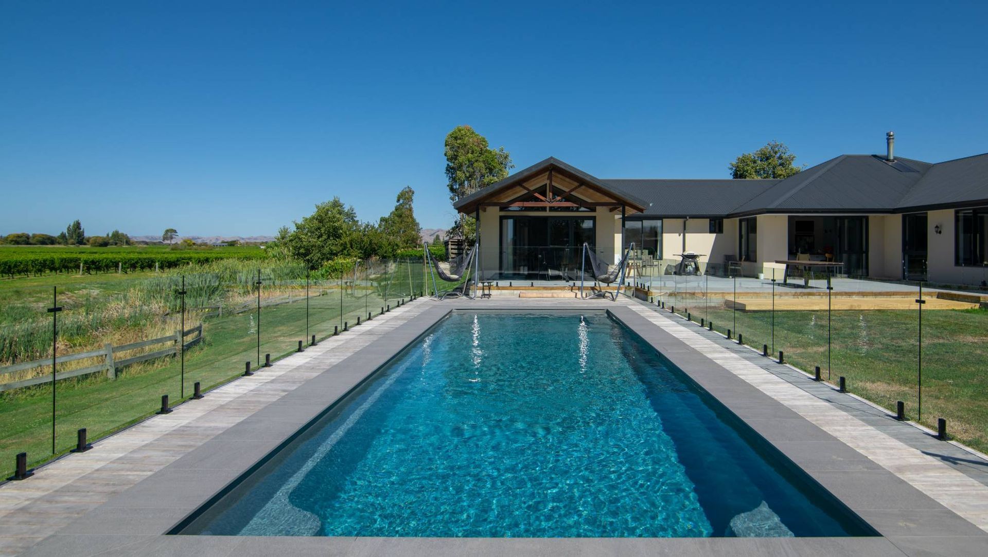 Grape Outlook banner