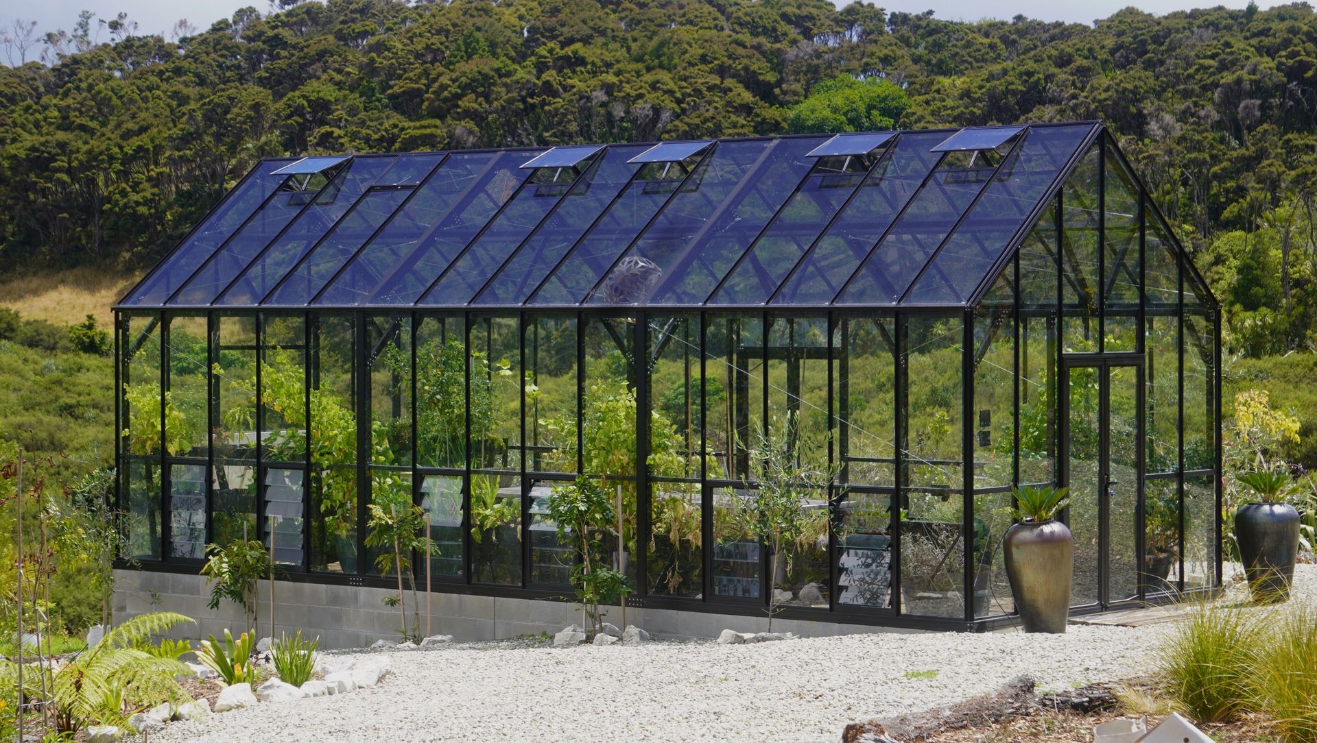 Tāwharanui Glasshouse banner