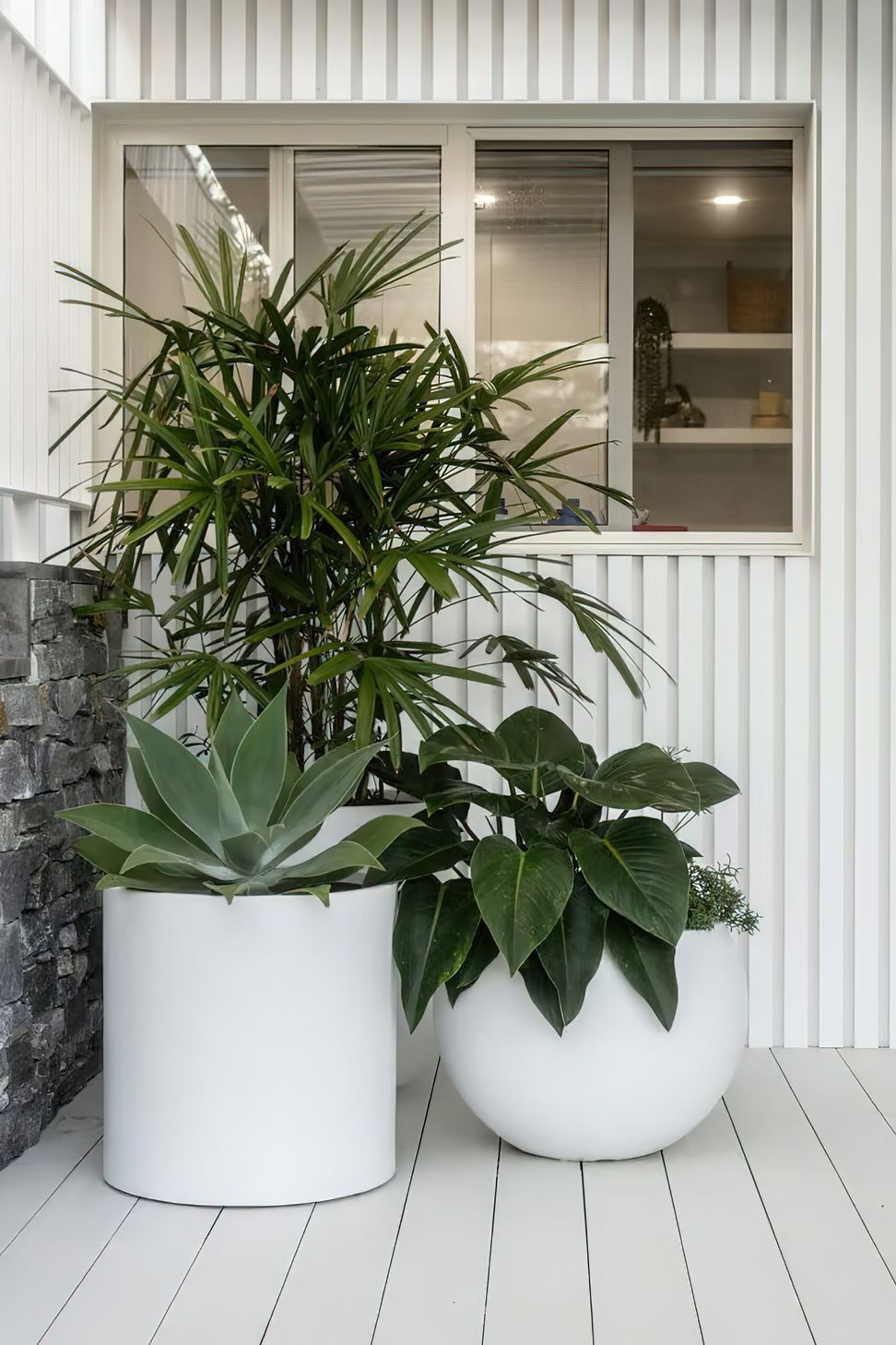 imgi13Backyard-garden-design-in-Coogee-By-Vogue-Vine-1-scaled-v2.jpeg