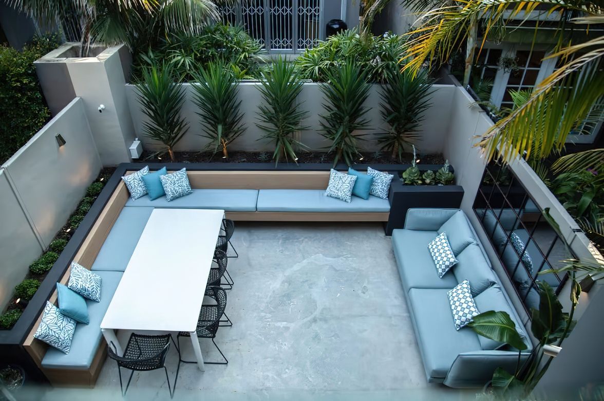 Modern Courtyard Garden Sydney