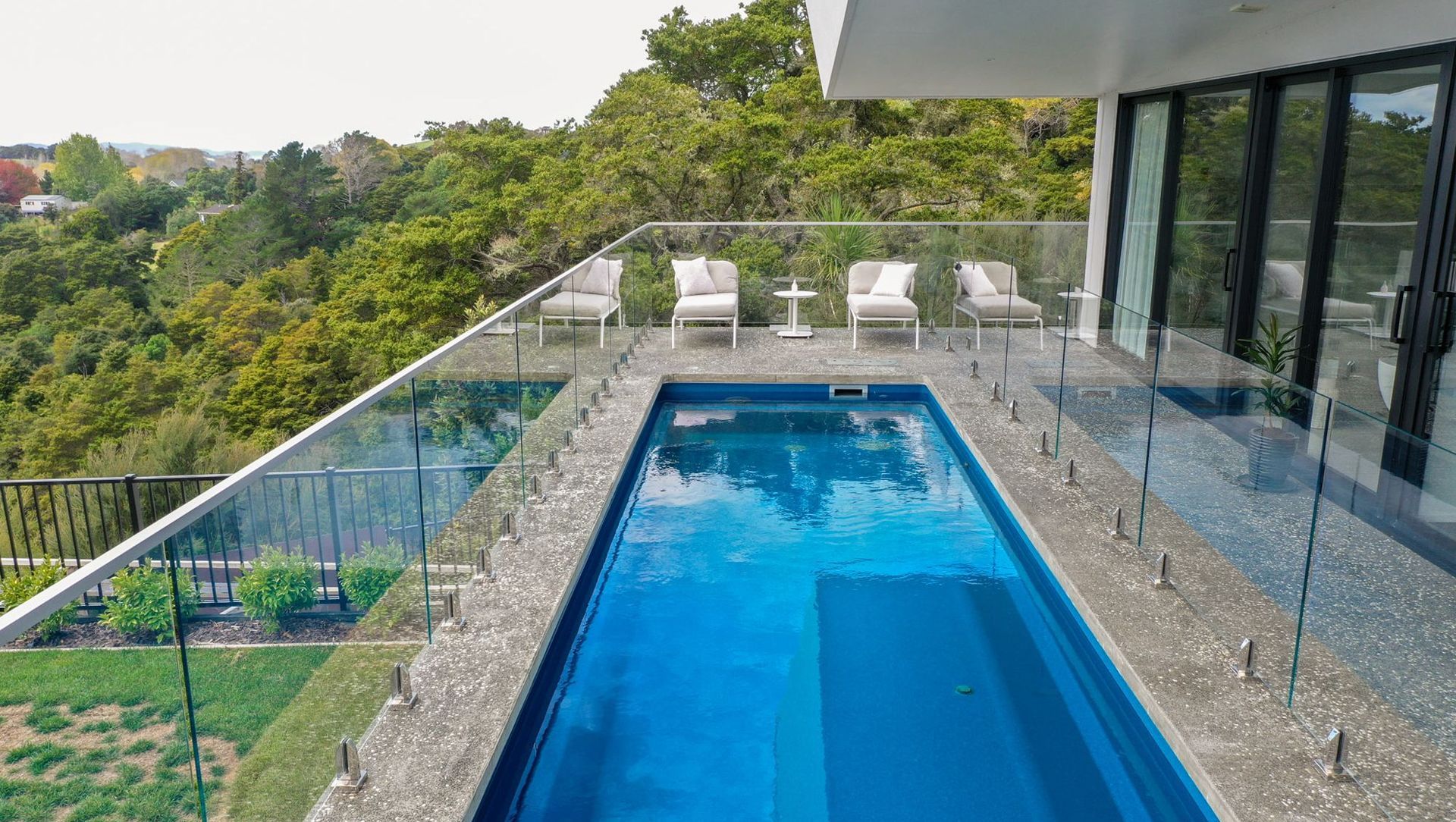 Kinnimouth Pool banner