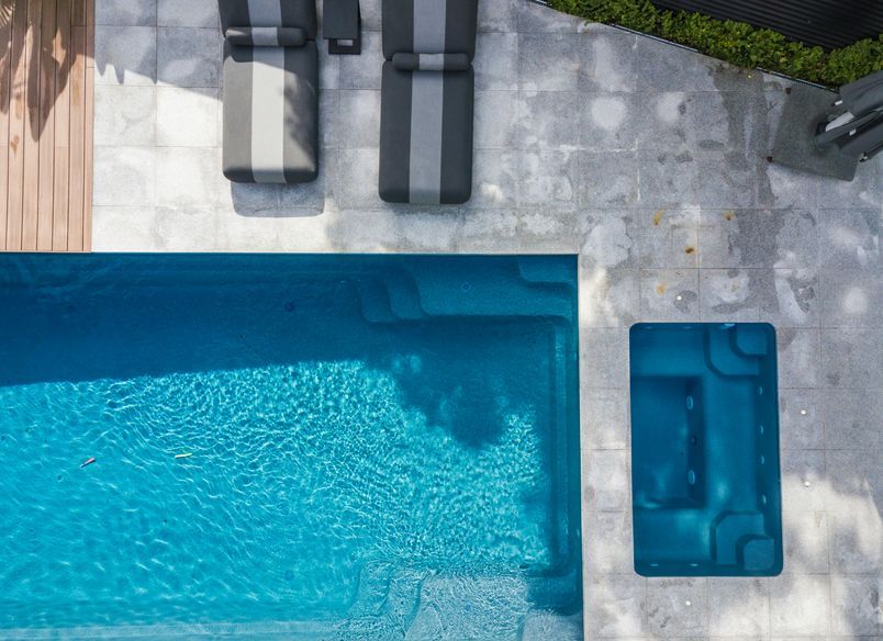 X-Trainer with X-Trainer Spa by Ultimate Pools