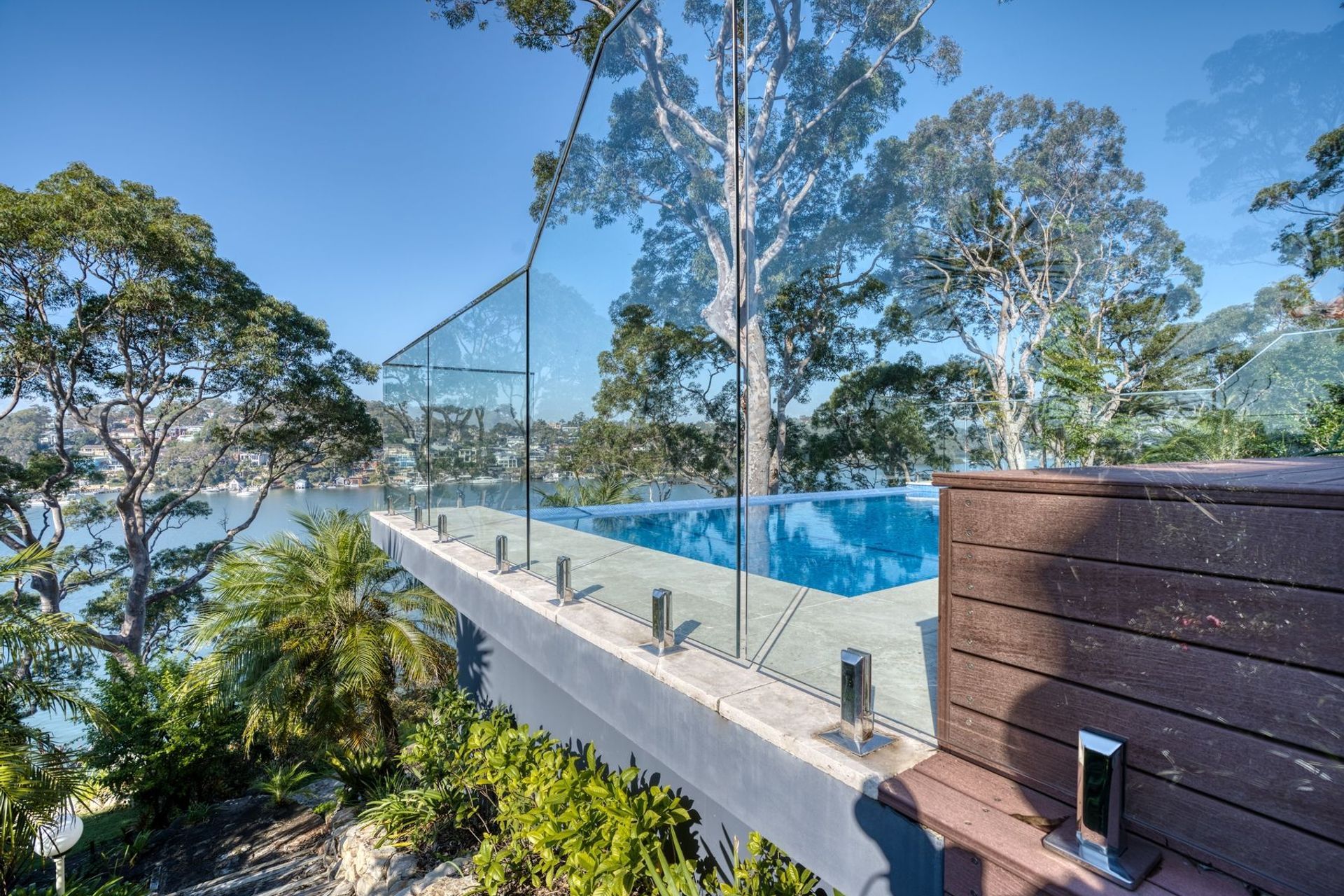 Oatley Residence
