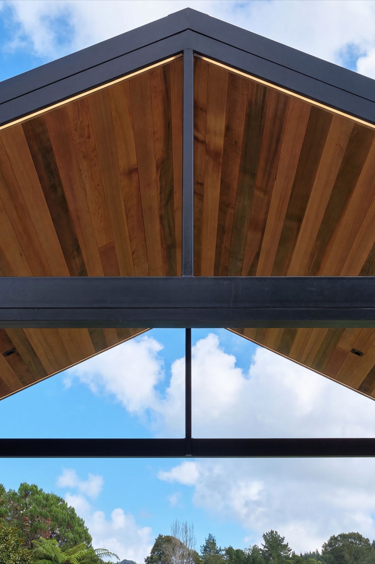 project-riverhead-gable-03-ap-compressed.jpg
