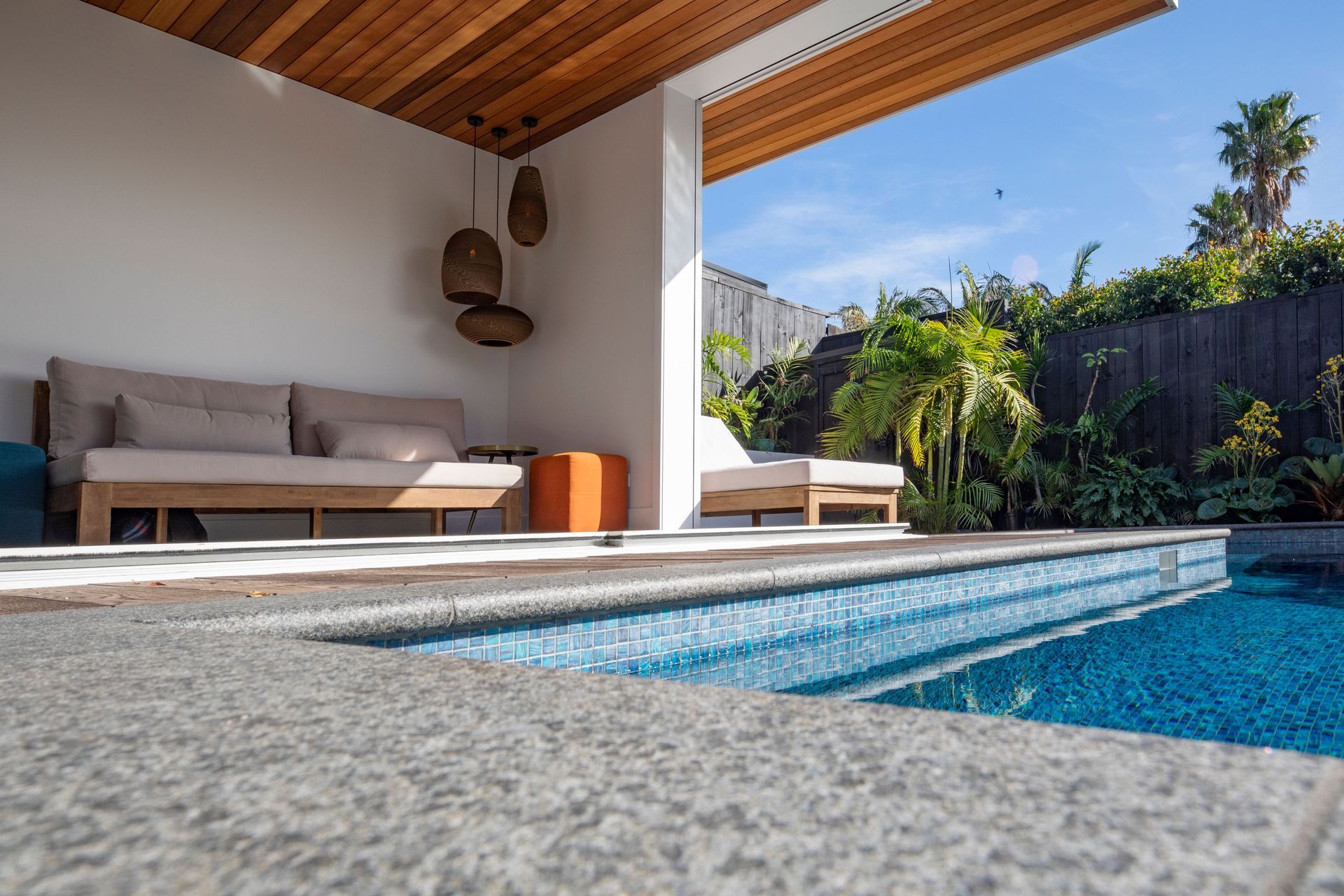 Sussex St : Pool Coping