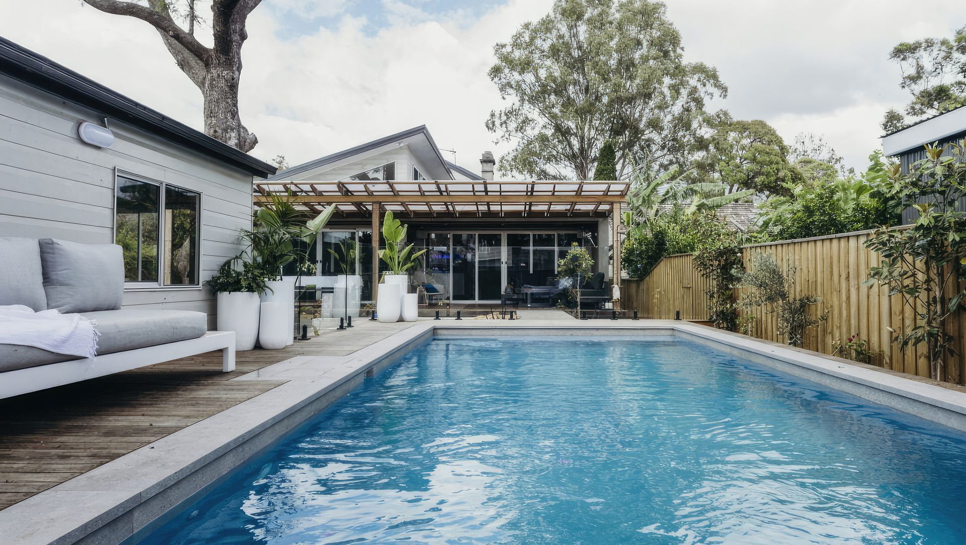 New Lambton | Earthy Feel banner