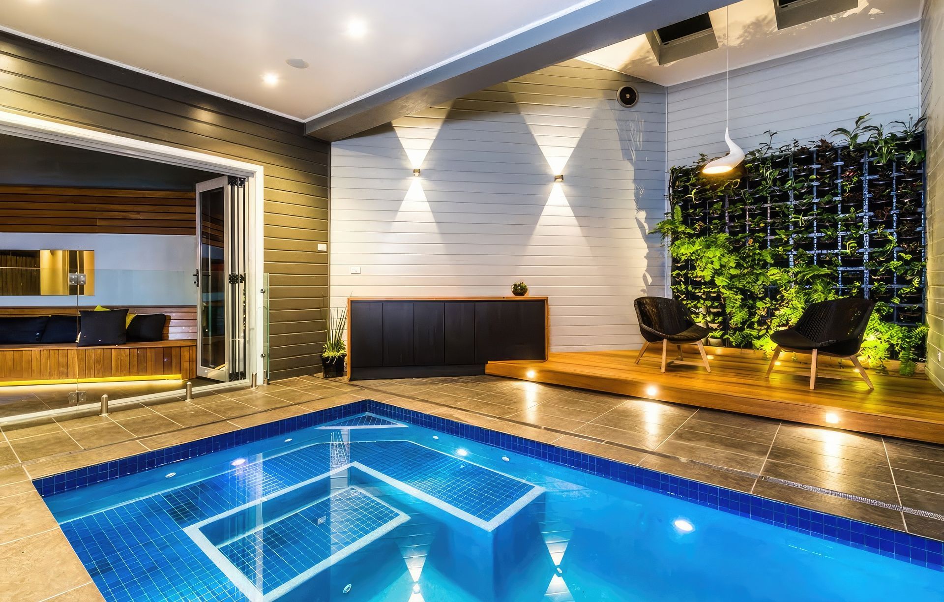 Merewether | Luxurious Beachside Oasis