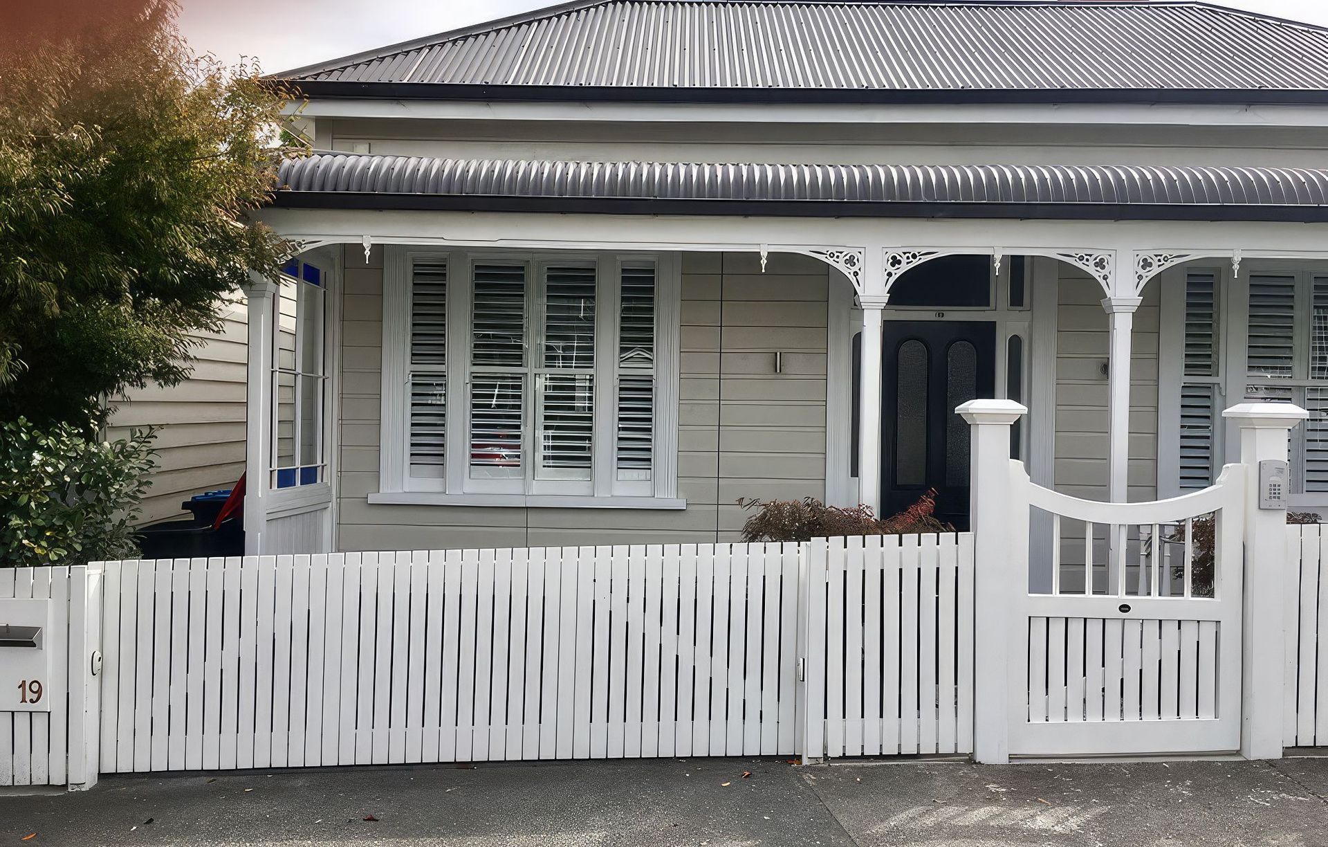 Modern Picket | Traditional Style Gates