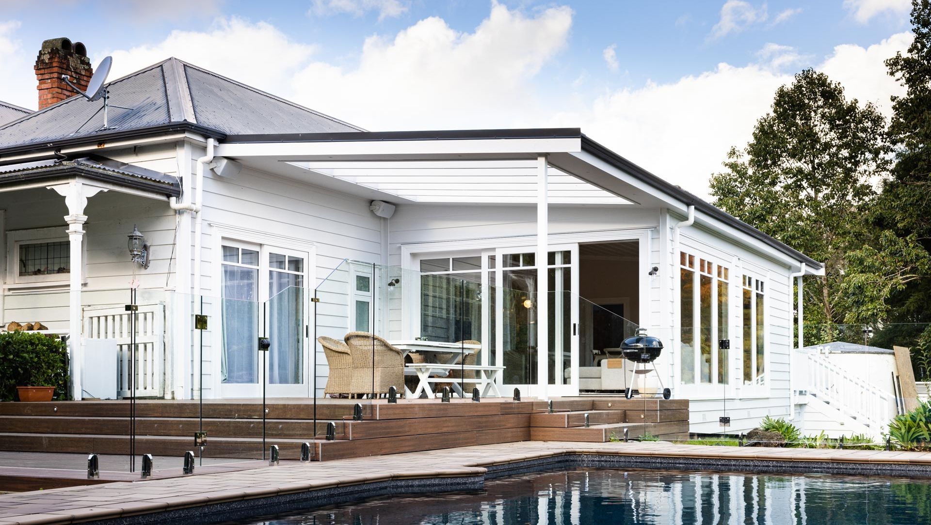 Villa Restoration banner