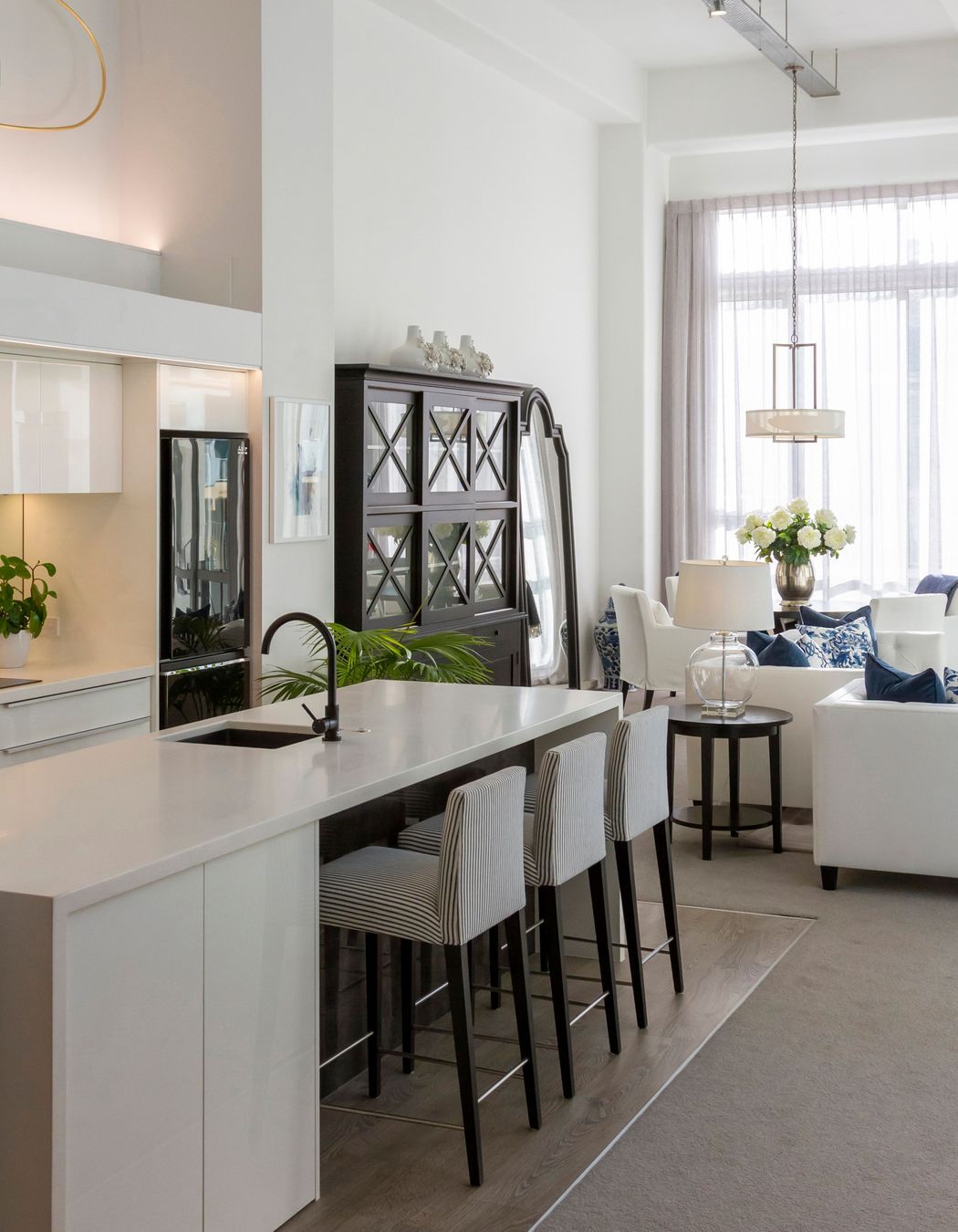 Timeless Elegance - Wellington inner-city apartment