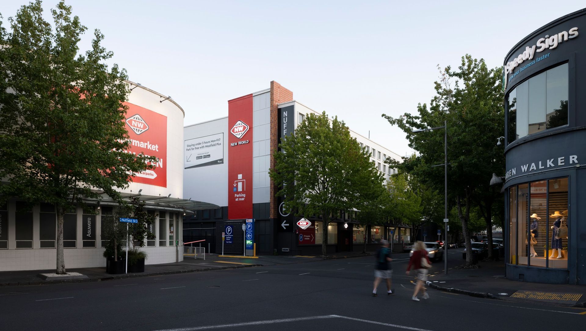 Nuffield St - New World Supermarket banner