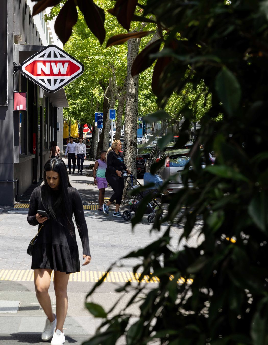 Nuffield St - New World Supermarket