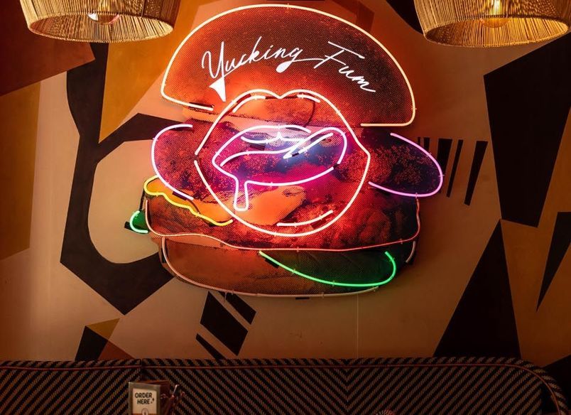 Burger Burger — Commercial Bay