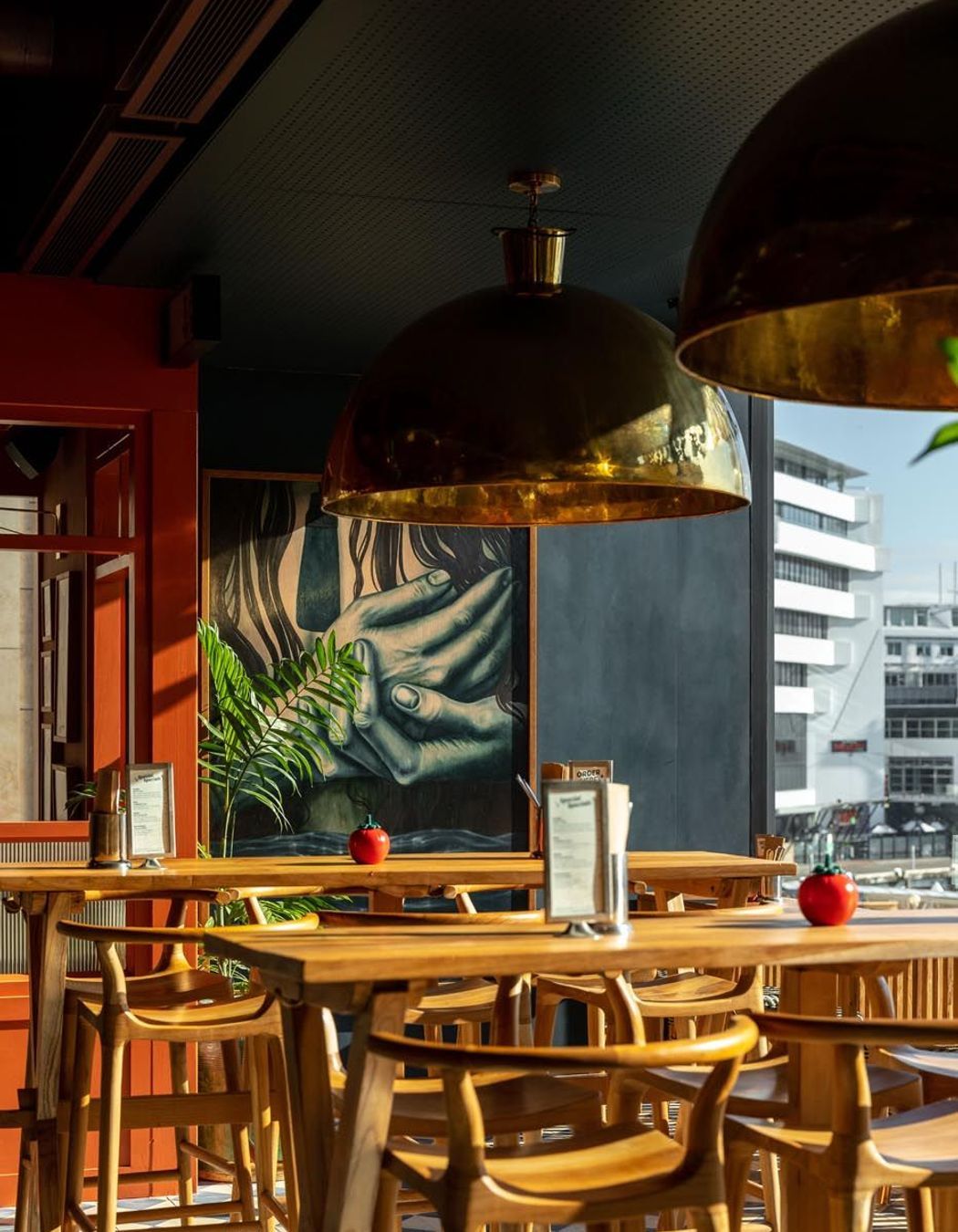 Burger Burger — Commercial Bay